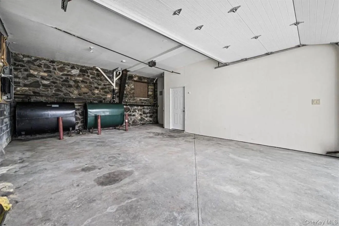 17 Church Street, Cortlandt, NY, 3 Bedrooms Bedrooms, 6 Rooms Rooms,1 BathroomBathrooms,Residential Lease,For Rent,Church,0,974392 17 Church Street, Cortlandt, NY, 3 Bedrooms Bedrooms, 6 Rooms Rooms,1 BathroomBathrooms,Residential Lease,For Rent,Church,0,974392