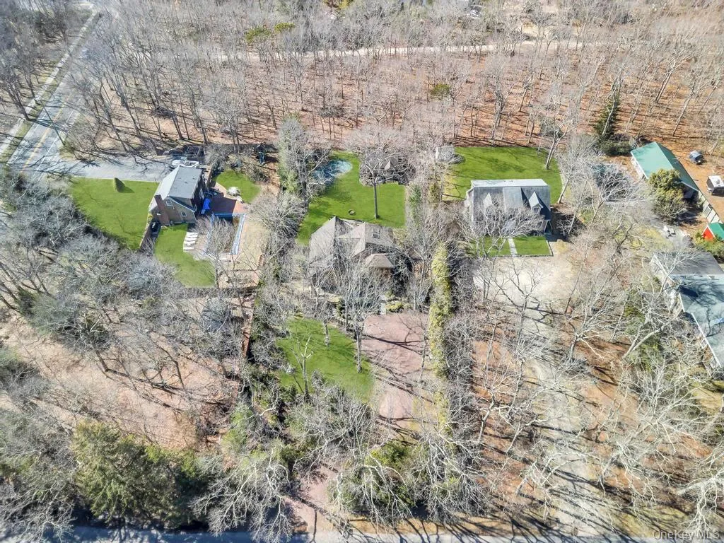 150 Copeces Lane, East Hampton, NY, 4 Bedrooms Bedrooms, 7 Rooms Rooms,3 BathroomsBathrooms,Residential Lease,For Rent,Copeces,0,974394 150 Copeces Lane, East Hampton, NY, 4 Bedrooms Bedrooms, 7 Rooms Rooms,3 BathroomsBathrooms,Residential Lease,For Rent,Copeces,0,974394