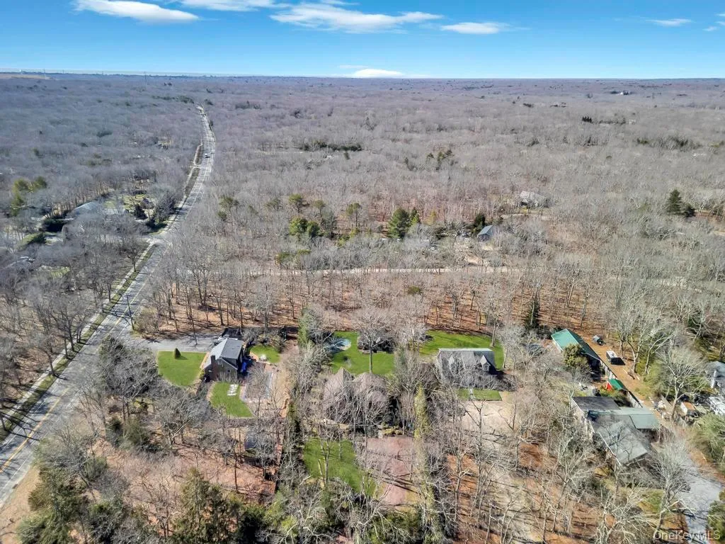 150 Copeces Lane, East Hampton, NY, 4 Bedrooms Bedrooms, 7 Rooms Rooms,3 BathroomsBathrooms,Residential Lease,For Rent,Copeces,0,974394 150 Copeces Lane, East Hampton, NY, 4 Bedrooms Bedrooms, 7 Rooms Rooms,3 BathroomsBathrooms,Residential Lease,For Rent,Copeces,0,974394