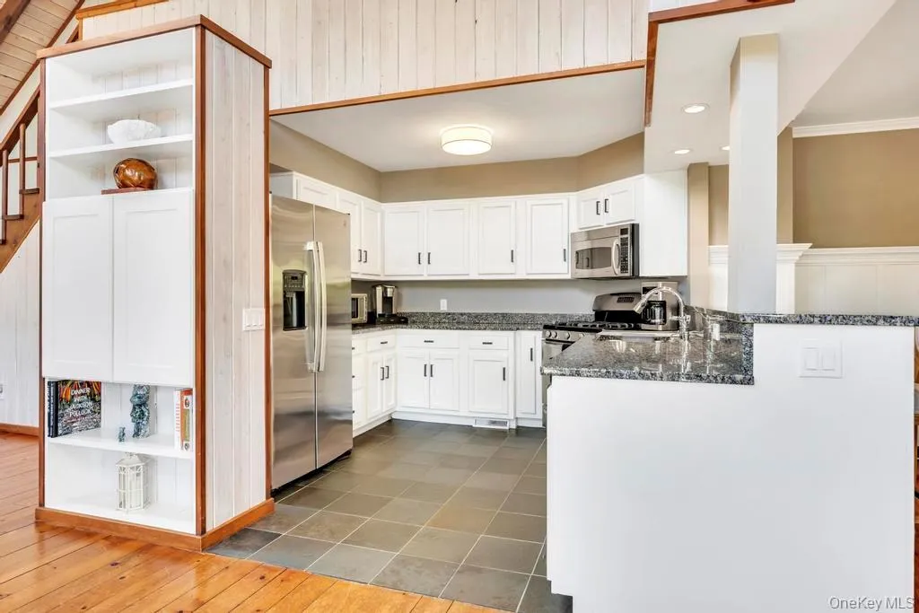 150 Copeces Lane, East Hampton, NY, 4 Bedrooms Bedrooms, 7 Rooms Rooms,3 BathroomsBathrooms,Residential Lease,For Rent,Copeces,0,974394 150 Copeces Lane, East Hampton, NY, 4 Bedrooms Bedrooms, 7 Rooms Rooms,3 BathroomsBathrooms,Residential Lease,For Rent,Copeces,0,974394