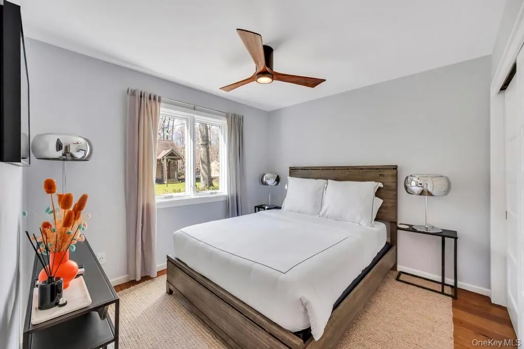 150 Copeces Lane, East Hampton, NY, 4 Bedrooms Bedrooms, 7 Rooms Rooms,3 BathroomsBathrooms,Residential Lease,For Rent,Copeces,0,974394 150 Copeces Lane, East Hampton, NY, 4 Bedrooms Bedrooms, 7 Rooms Rooms,3 BathroomsBathrooms,Residential Lease,For Rent,Copeces,0,974394