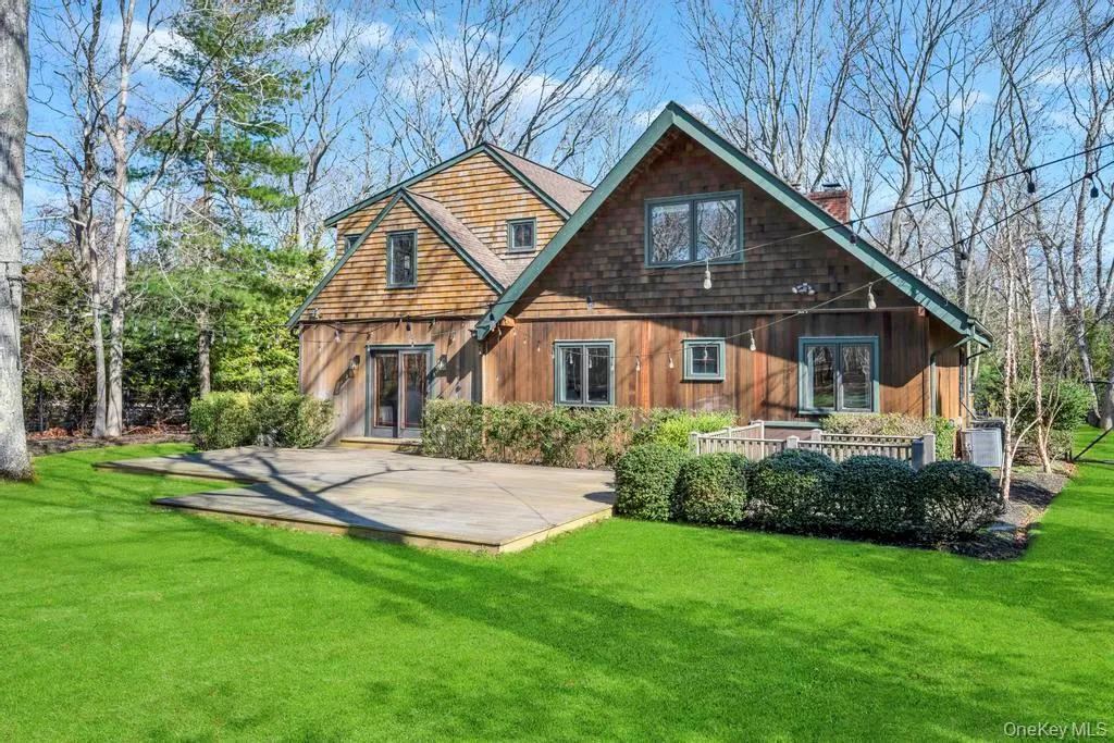 150 Copeces Lane, East Hampton, NY, 4 Bedrooms Bedrooms, 7 Rooms Rooms,3 BathroomsBathrooms,Residential Lease,For Rent,Copeces,0,974394 150 Copeces Lane, East Hampton, NY, 4 Bedrooms Bedrooms, 7 Rooms Rooms,3 BathroomsBathrooms,Residential Lease,For Rent,Copeces,0,974394