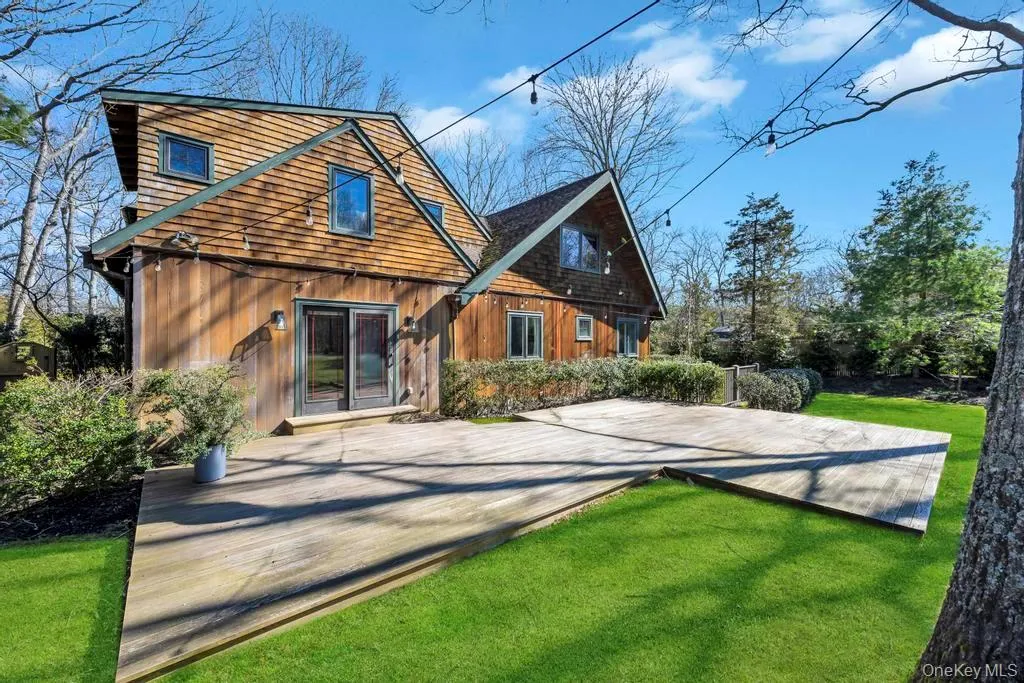 150 Copeces Lane, East Hampton, NY, 4 Bedrooms Bedrooms, 7 Rooms Rooms,3 BathroomsBathrooms,Residential Lease,For Rent,Copeces,0,974394 150 Copeces Lane, East Hampton, NY, 4 Bedrooms Bedrooms, 7 Rooms Rooms,3 BathroomsBathrooms,Residential Lease,For Rent,Copeces,0,974394