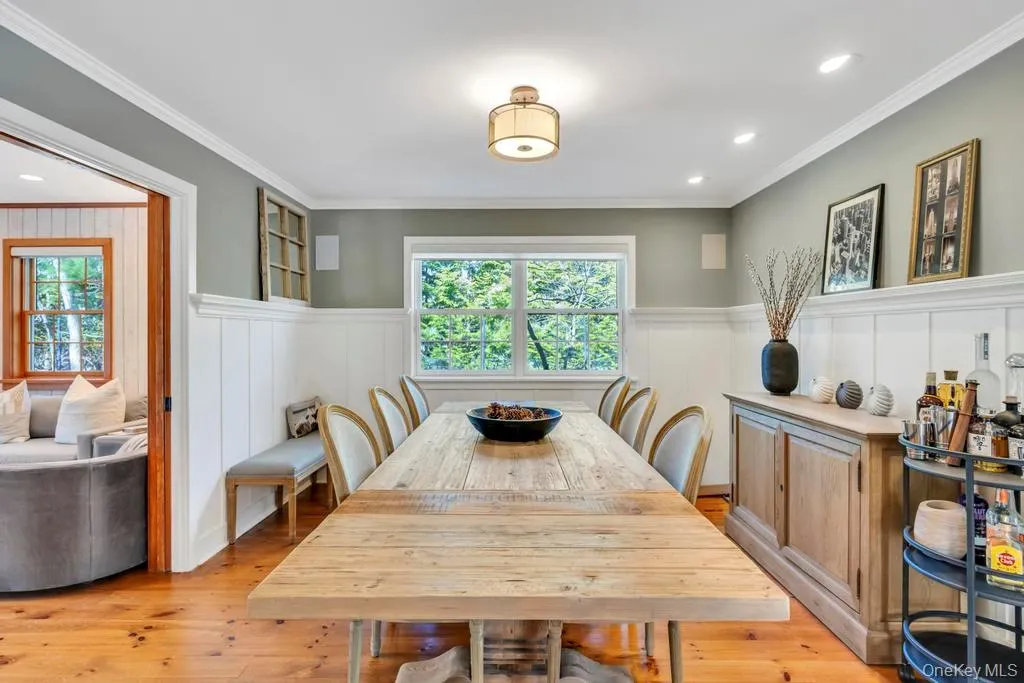 150 Copeces Lane, East Hampton, NY, 4 Bedrooms Bedrooms, 7 Rooms Rooms,3 BathroomsBathrooms,Residential Lease,For Rent,Copeces,0,974394 150 Copeces Lane, East Hampton, NY, 4 Bedrooms Bedrooms, 7 Rooms Rooms,3 BathroomsBathrooms,Residential Lease,For Rent,Copeces,0,974394