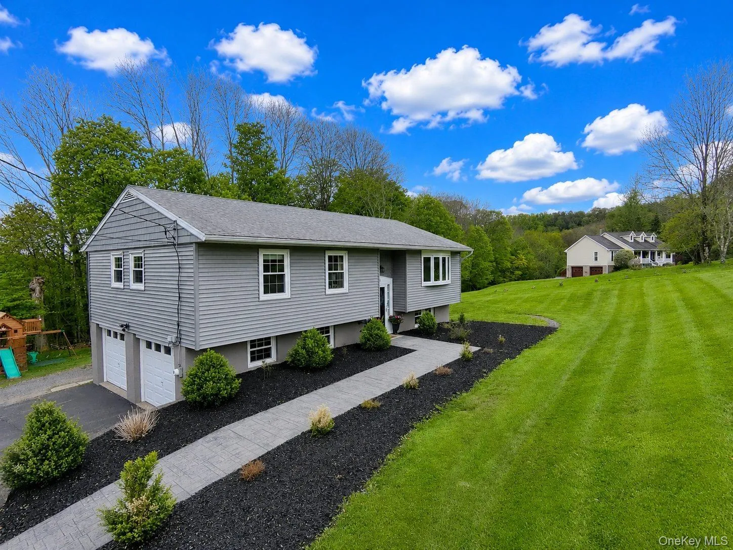 13 Thomas Avenue, Liberty, NY, 3 Bedrooms Bedrooms, 5 Rooms Rooms,1 BathroomBathrooms,Residential Sale,For Rent,Thomas,0,974426 13 Thomas Avenue, Liberty, NY, 3 Bedrooms Bedrooms, 5 Rooms Rooms,1 BathroomBathrooms,Residential Sale,For Rent,Thomas,0,974426