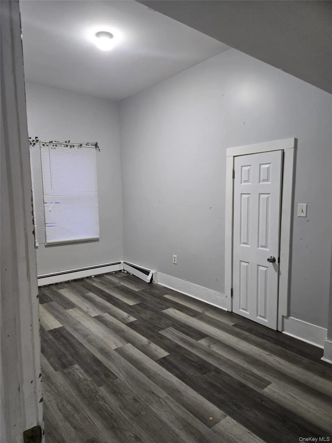 14 Warren Street, Wawarsing, NY, 3 Bedrooms Bedrooms, 6 Rooms Rooms,2 BathroomsBathrooms,Residential Lease,For Rent,Warren,0,974430 14 Warren Street, Wawarsing, NY, 3 Bedrooms Bedrooms, 6 Rooms Rooms,2 BathroomsBathrooms,Residential Lease,For Rent,Warren,0,974430