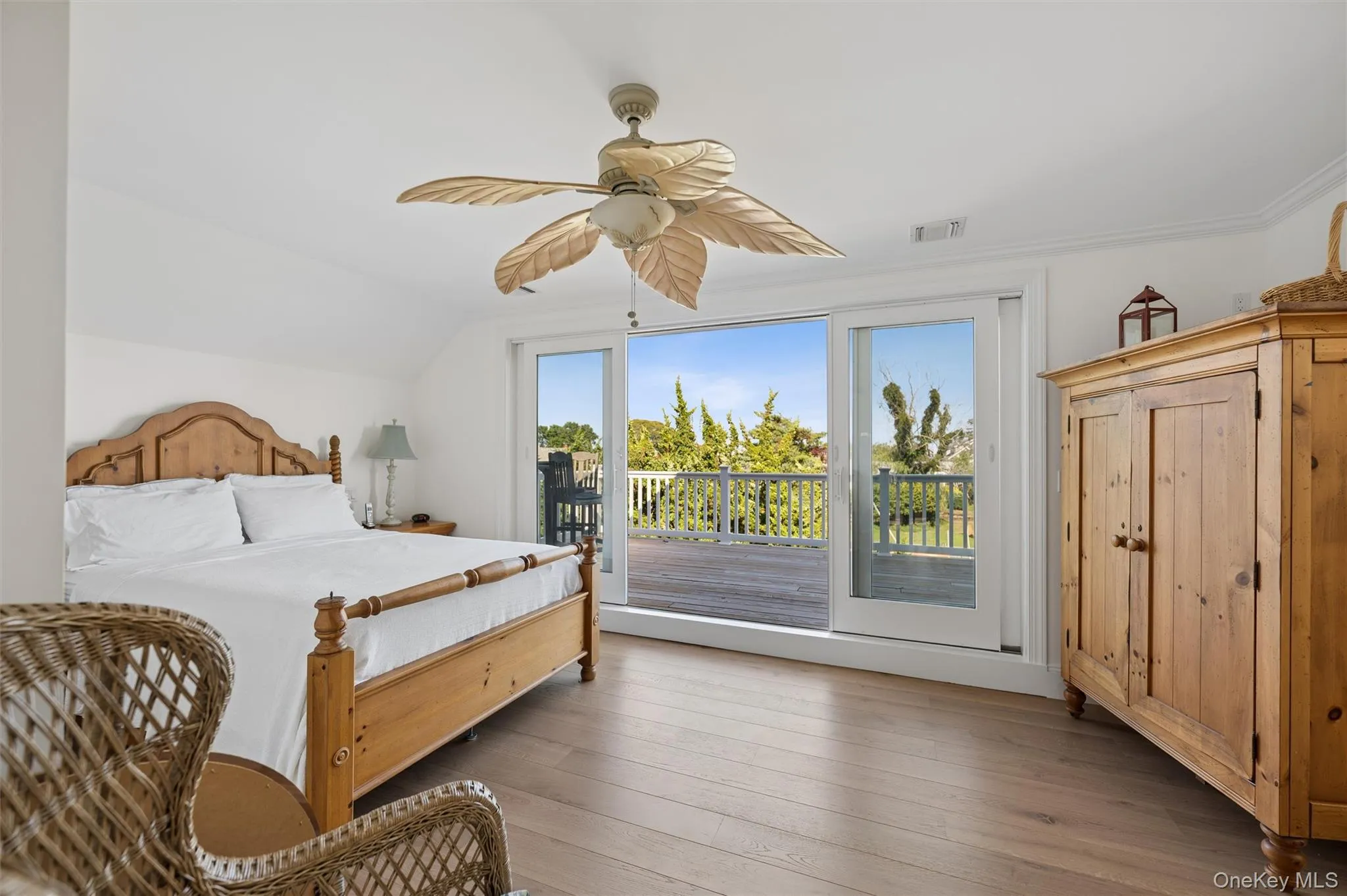 23 Whiting Road, Southampton, NY, 4 Bedroom Bedrooms, 9 Room Rooms,4 BathroomBathrooms,Residential Lease,For Rent,Whiting,0,974436 23 Whiting Road, Southampton, NY, 4 Bedroom Bedrooms, 9 Room Rooms,4 BathroomBathrooms,Residential Lease,For Rent,Whiting,0,974436