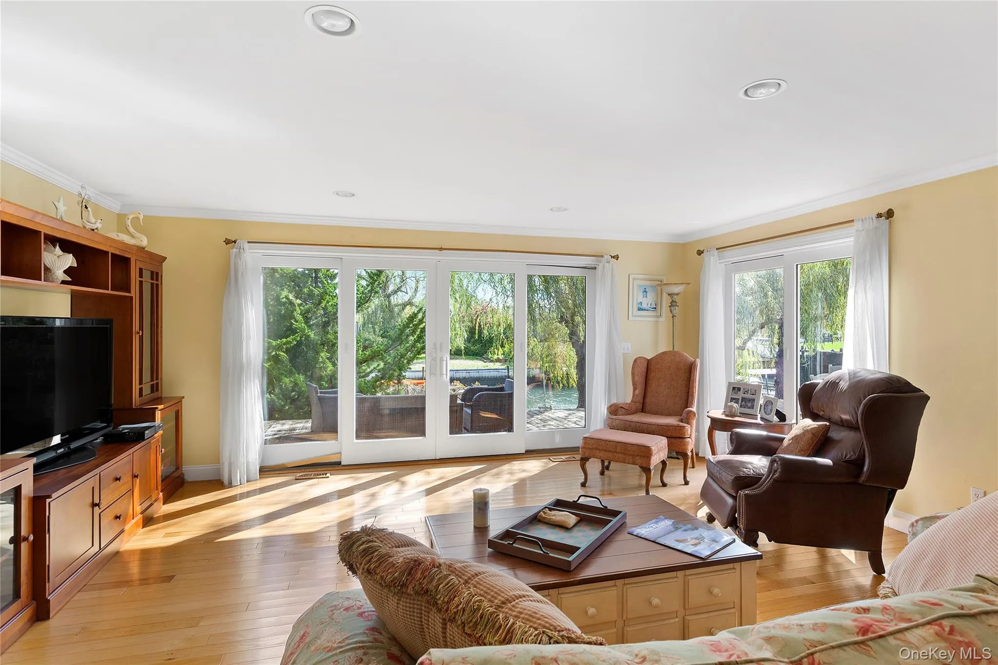 23 Whiting Road, Southampton, NY, 4 Bedrooms Bedrooms, 9 Rooms Rooms,3 BathroomsBathrooms,Residential Lease,For Rent,Whiting,0,974436 23 Whiting Road, Southampton, NY, 4 Bedrooms Bedrooms, 9 Rooms Rooms,3 BathroomsBathrooms,Residential Lease,For Rent,Whiting,0,974436
