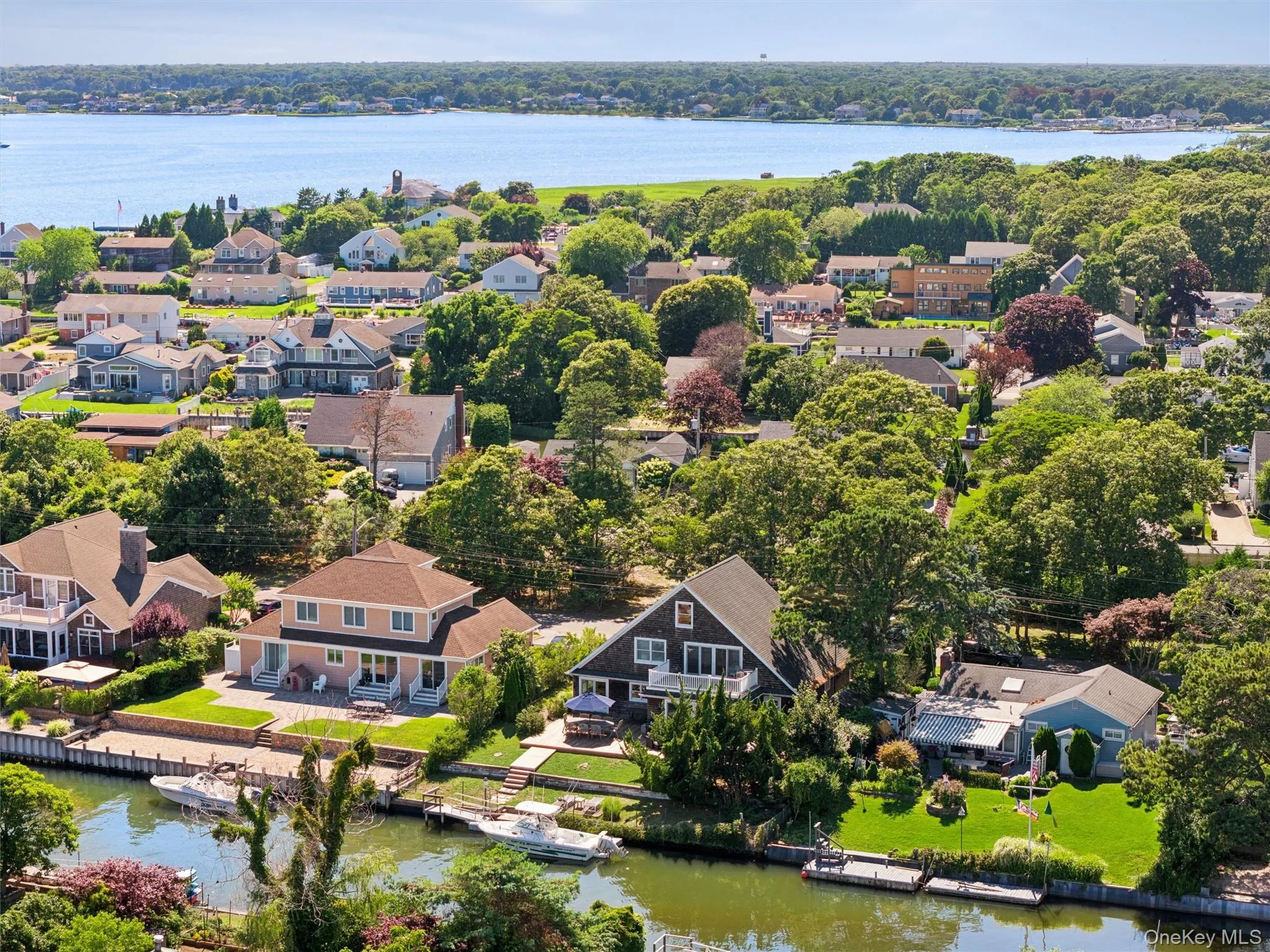 23 Whiting Road, Southampton, NY, 4 Bedroom Bedrooms, 9 Room Rooms,4 BathroomBathrooms,Residential Lease,For Rent,Whiting,0,974436 23 Whiting Road, Southampton, NY, 4 Bedroom Bedrooms, 9 Room Rooms,4 BathroomBathrooms,Residential Lease,For Rent,Whiting,0,974436