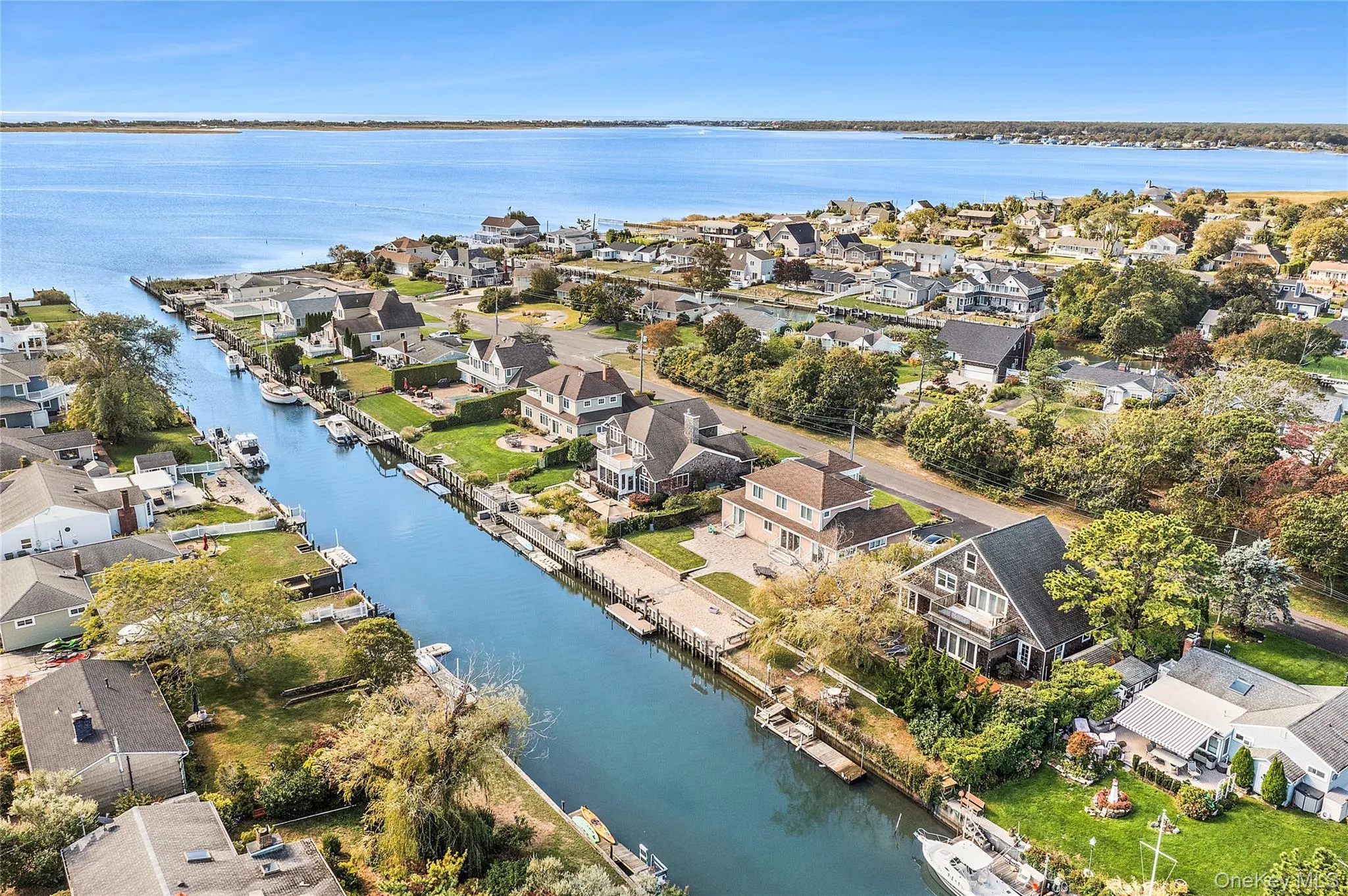 23 Whiting Road, Southampton, NY, 4 Bedrooms Bedrooms, 9 Rooms Rooms,3 BathroomsBathrooms,Residential Lease,For Rent,Whiting,0,974436 23 Whiting Road, Southampton, NY, 4 Bedrooms Bedrooms, 9 Rooms Rooms,3 BathroomsBathrooms,Residential Lease,For Rent,Whiting,0,974436