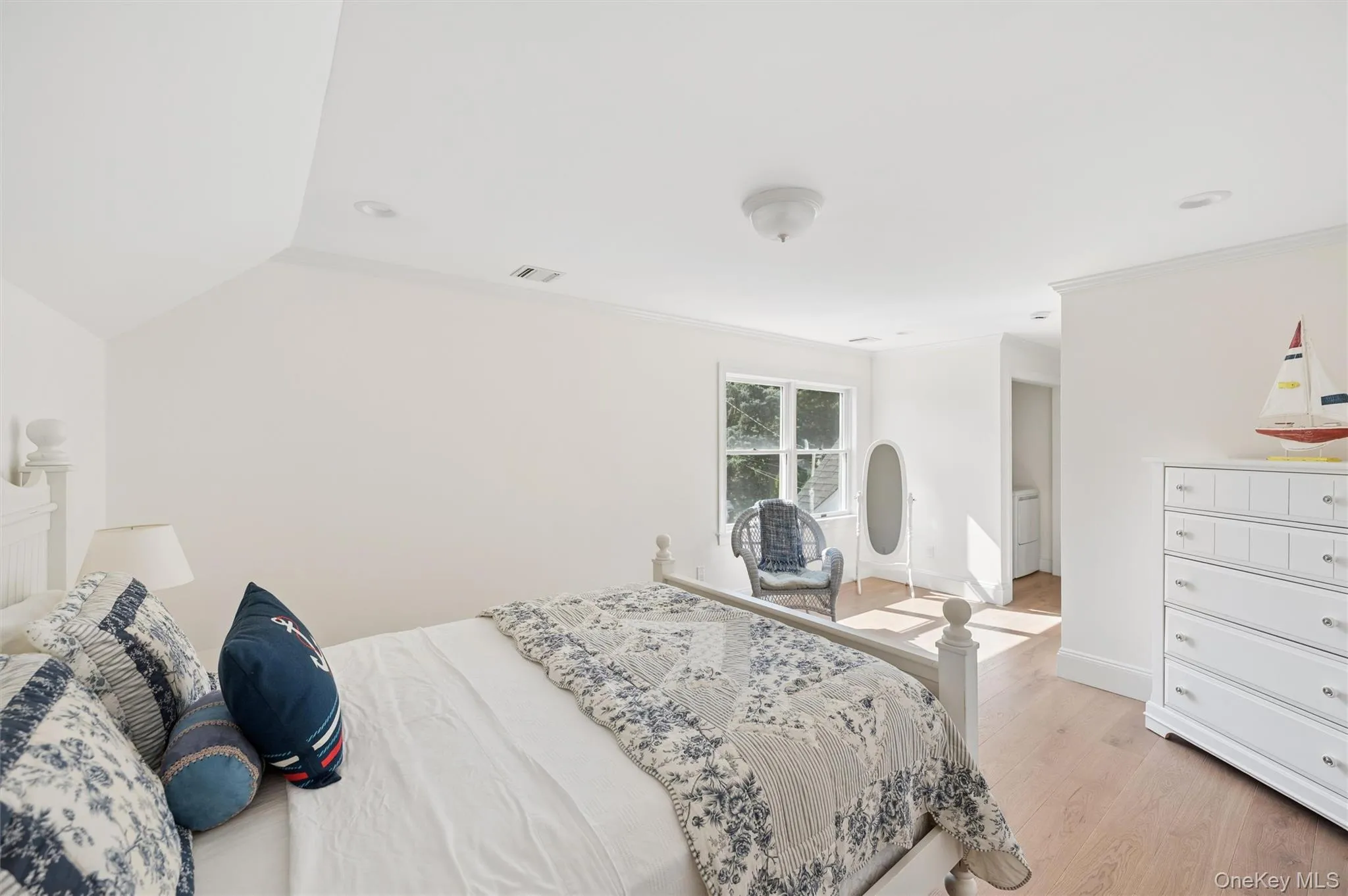 23 Whiting Road, Southampton, NY, 4 Bedroom Bedrooms, 9 Room Rooms,4 BathroomBathrooms,Residential Lease,For Rent,Whiting,0,974436 23 Whiting Road, Southampton, NY, 4 Bedroom Bedrooms, 9 Room Rooms,4 BathroomBathrooms,Residential Lease,For Rent,Whiting,0,974436