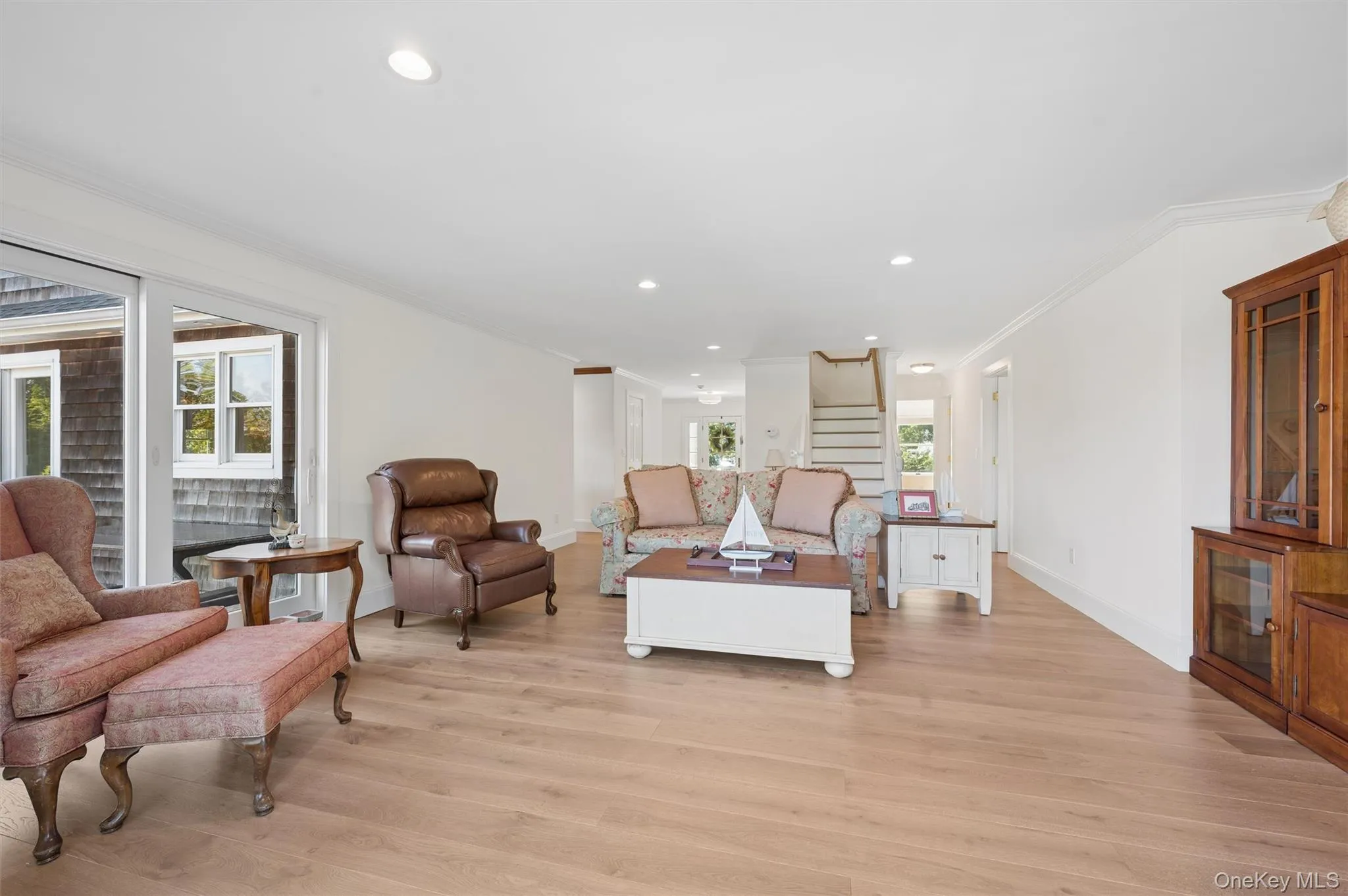 23 Whiting Road, Southampton, NY, 4 Bedroom Bedrooms, 9 Room Rooms,4 BathroomBathrooms,Residential Lease,For Rent,Whiting,0,974436 23 Whiting Road, Southampton, NY, 4 Bedroom Bedrooms, 9 Room Rooms,4 BathroomBathrooms,Residential Lease,For Rent,Whiting,0,974436