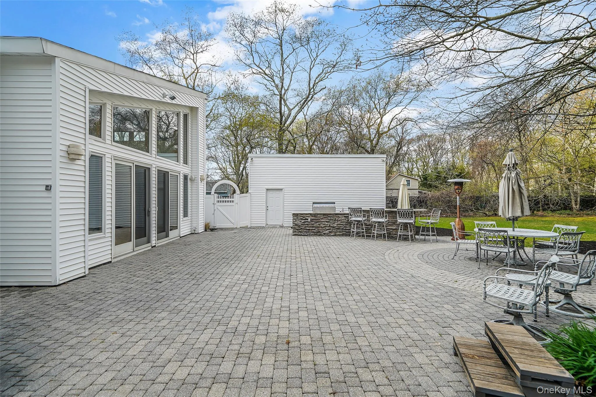 61 Park Avenue, Brookhaven, NY, 3 Bedrooms Bedrooms, 8 Rooms Rooms,3 BathroomsBathrooms,Residential,For Rent,Park,0,974443 61 Park Avenue, Brookhaven, NY, 3 Bedrooms Bedrooms, 8 Rooms Rooms,3 BathroomsBathrooms,Residential,For Rent,Park,0,974443