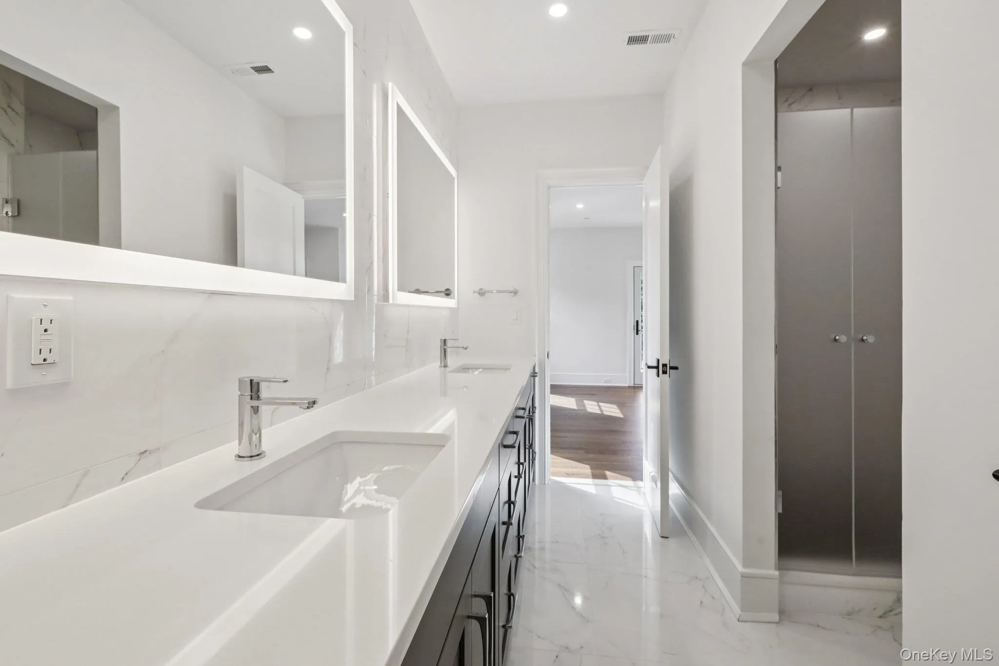 15 High Point Terrace, Scarsdale, NY, 6 Bedrooms Bedrooms, 9 Rooms Rooms,4 BathroomsBathrooms,Residential Lease,For Rent,High Point,0,974468 15 High Point Terrace, Scarsdale, NY, 6 Bedrooms Bedrooms, 9 Rooms Rooms,4 BathroomsBathrooms,Residential Lease,For Rent,High Point,0,974468