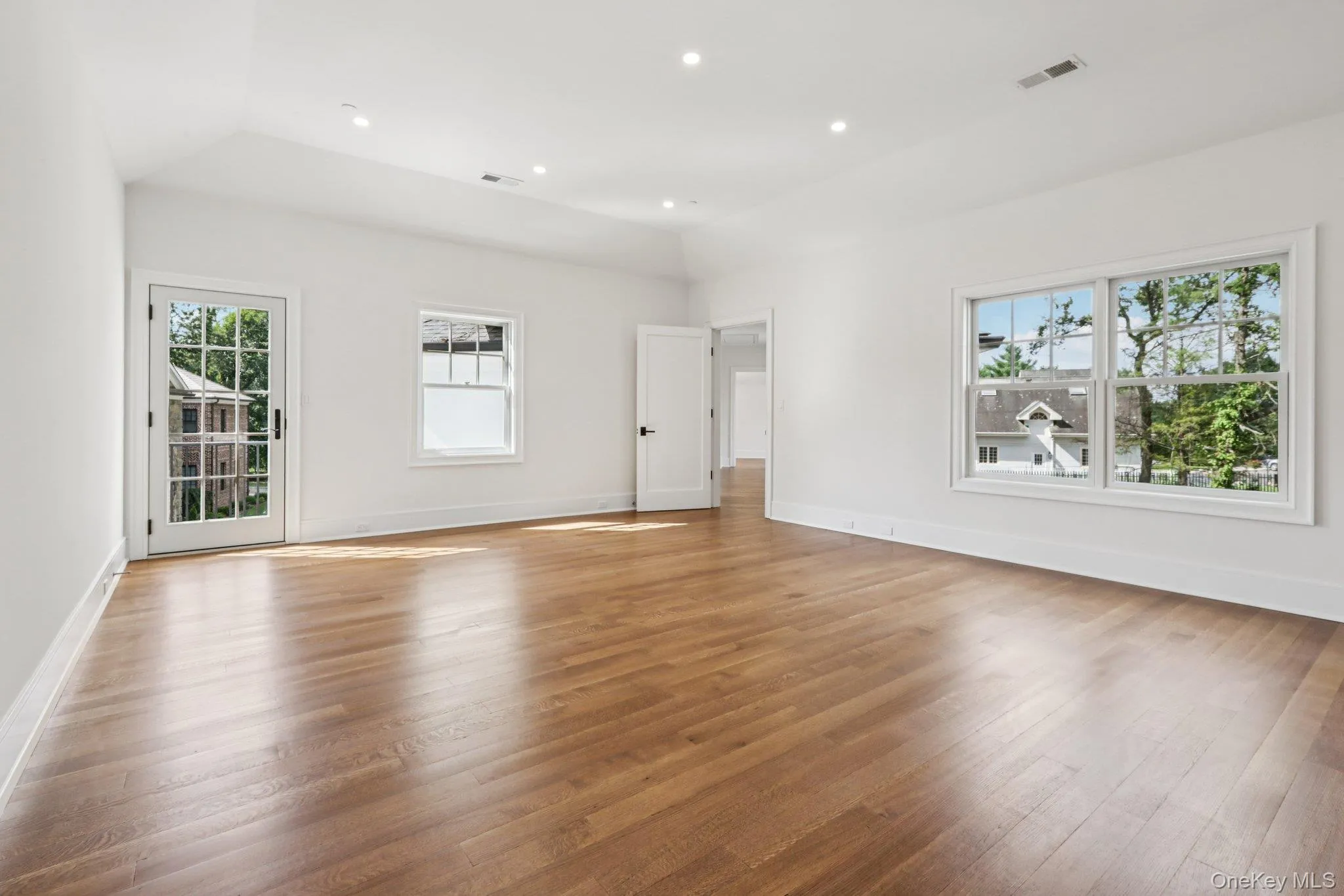 15 High Point Terrace, Scarsdale, NY, 6 Bedrooms Bedrooms, 9 Rooms Rooms,4 BathroomsBathrooms,Residential Lease,For Rent,High Point,0,974468 15 High Point Terrace, Scarsdale, NY, 6 Bedrooms Bedrooms, 9 Rooms Rooms,4 BathroomsBathrooms,Residential Lease,For Rent,High Point,0,974468