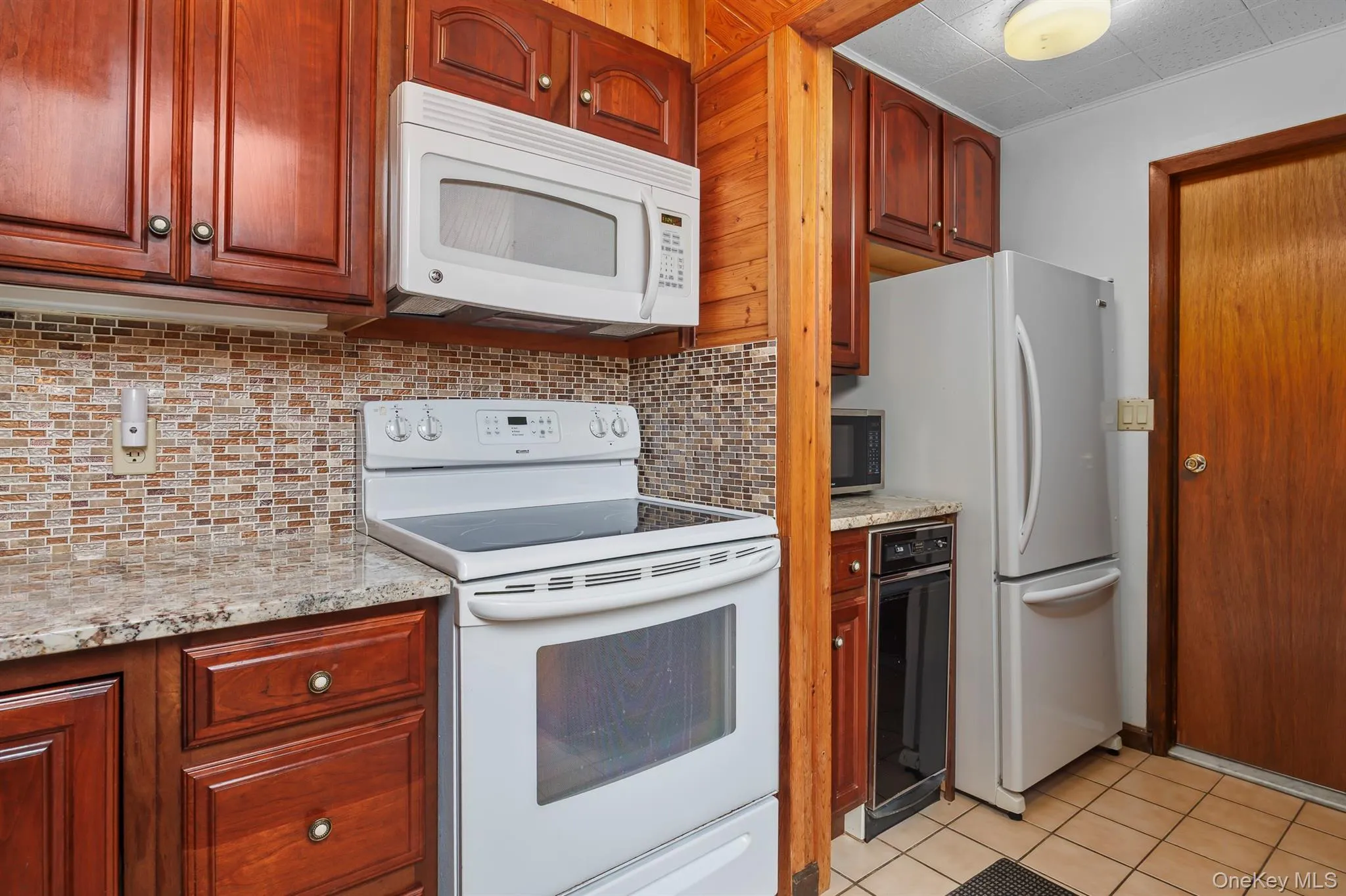 187 Milltown Road, East Fishkill, NY, 3 Bedrooms Bedrooms, 7 Rooms Rooms,2 BathroomsBathrooms,Residential,For Rent,Milltown,0,974476 187 Milltown Road, East Fishkill, NY, 3 Bedrooms Bedrooms, 7 Rooms Rooms,2 BathroomsBathrooms,Residential,For Rent,Milltown,0,974476