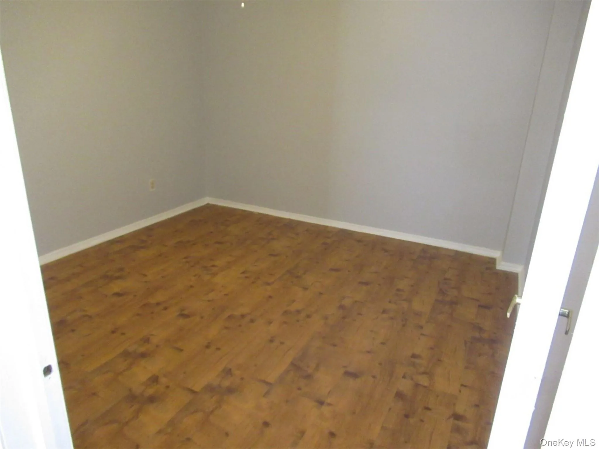 6091 54th Street, New York, NY, 4 Rooms Rooms,1 BathroomBathrooms,Residential Lease,For Rent,54th,0,974478 6091 54th Street, New York, NY, 4 Rooms Rooms,1 BathroomBathrooms,Residential Lease,For Rent,54th,0,974478