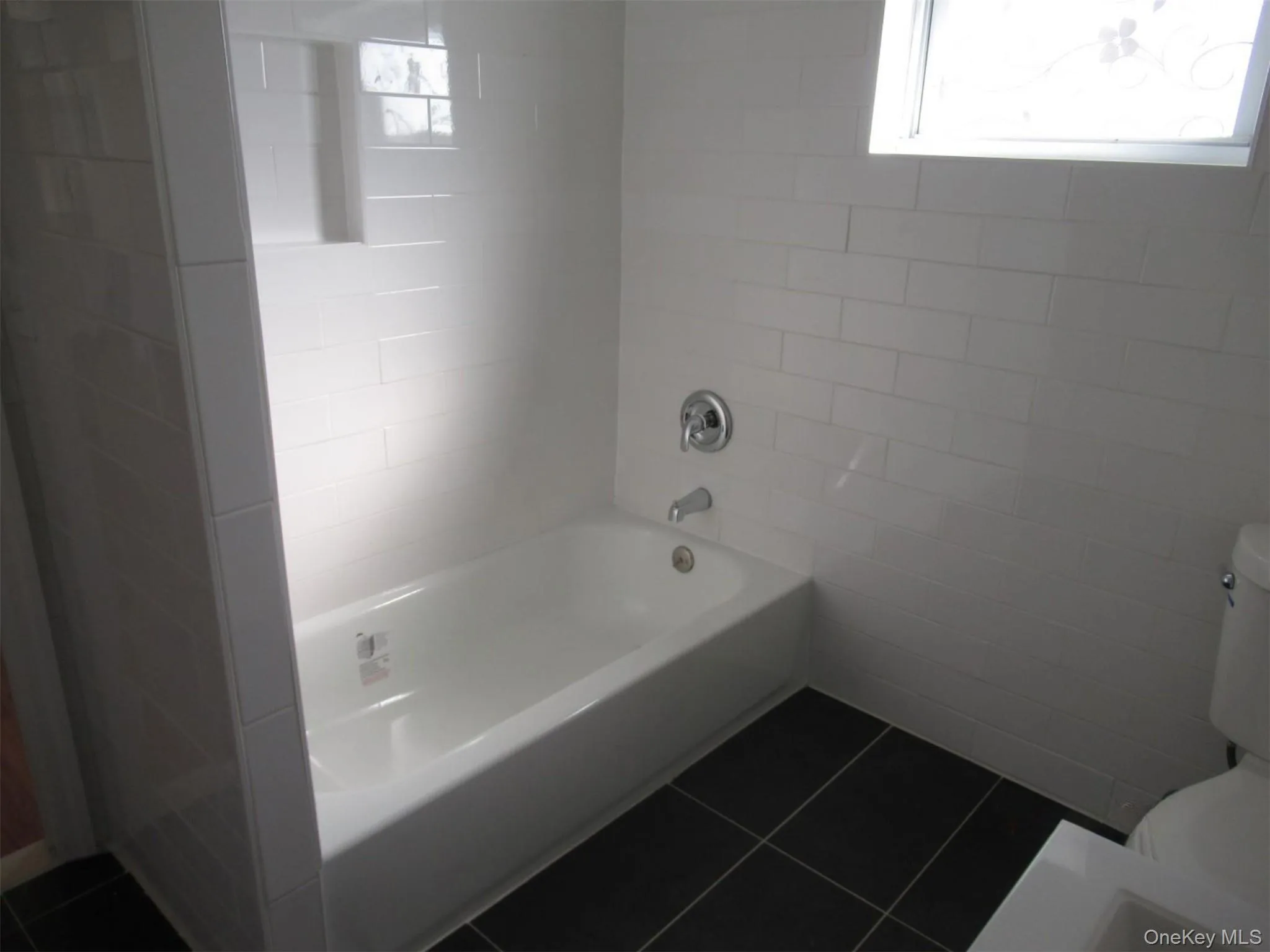 6091 54th Street, New York, NY, 4 Rooms Rooms,1 BathroomBathrooms,Residential Lease,For Rent,54th,0,974478 6091 54th Street, New York, NY, 4 Rooms Rooms,1 BathroomBathrooms,Residential Lease,For Rent,54th,0,974478