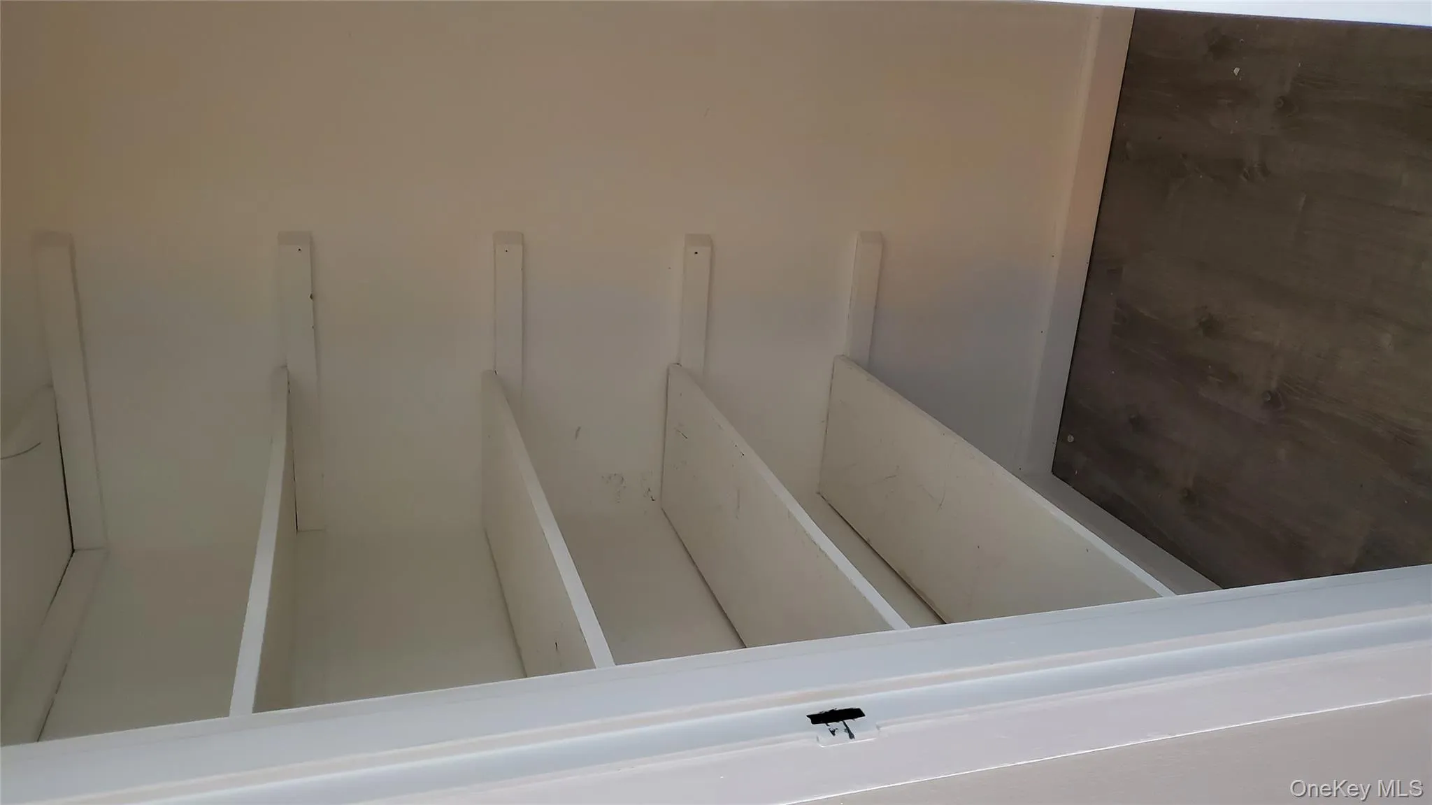 101 Sylvan Avenue, Brookhaven, NY, 1 Bedroom Bedrooms, 4 Rooms Rooms,1 BathroomBathrooms,Residential Lease,For Rent,Sylvan,0,974479 101 Sylvan Avenue, Brookhaven, NY, 1 Bedroom Bedrooms, 4 Rooms Rooms,1 BathroomBathrooms,Residential Lease,For Rent,Sylvan,0,974479