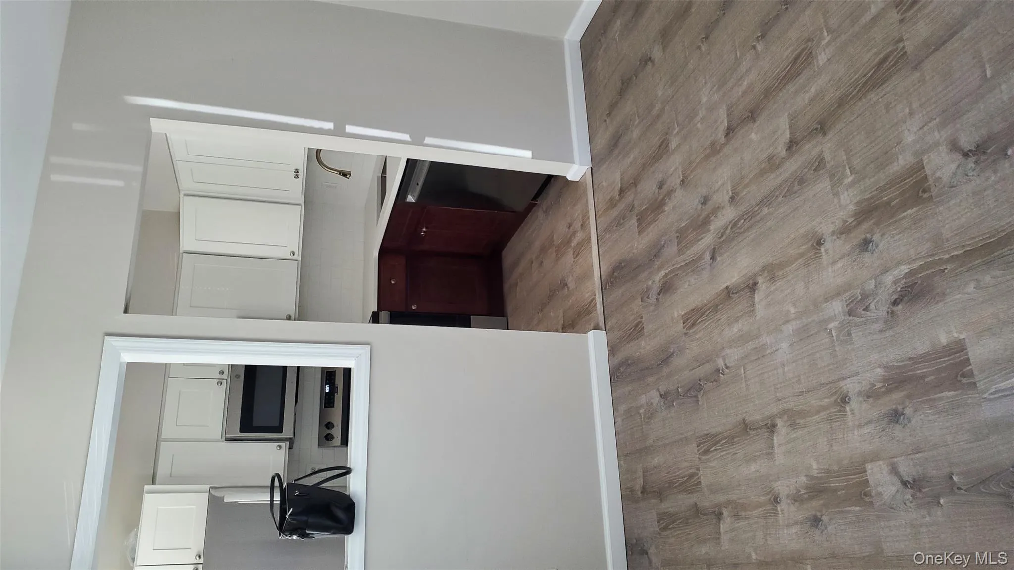 101 Sylvan Avenue, Brookhaven, NY, 1 Bedroom Bedrooms, 4 Rooms Rooms,1 BathroomBathrooms,Residential Lease,For Rent,Sylvan,0,974479 101 Sylvan Avenue, Brookhaven, NY, 1 Bedroom Bedrooms, 4 Rooms Rooms,1 BathroomBathrooms,Residential Lease,For Rent,Sylvan,0,974479