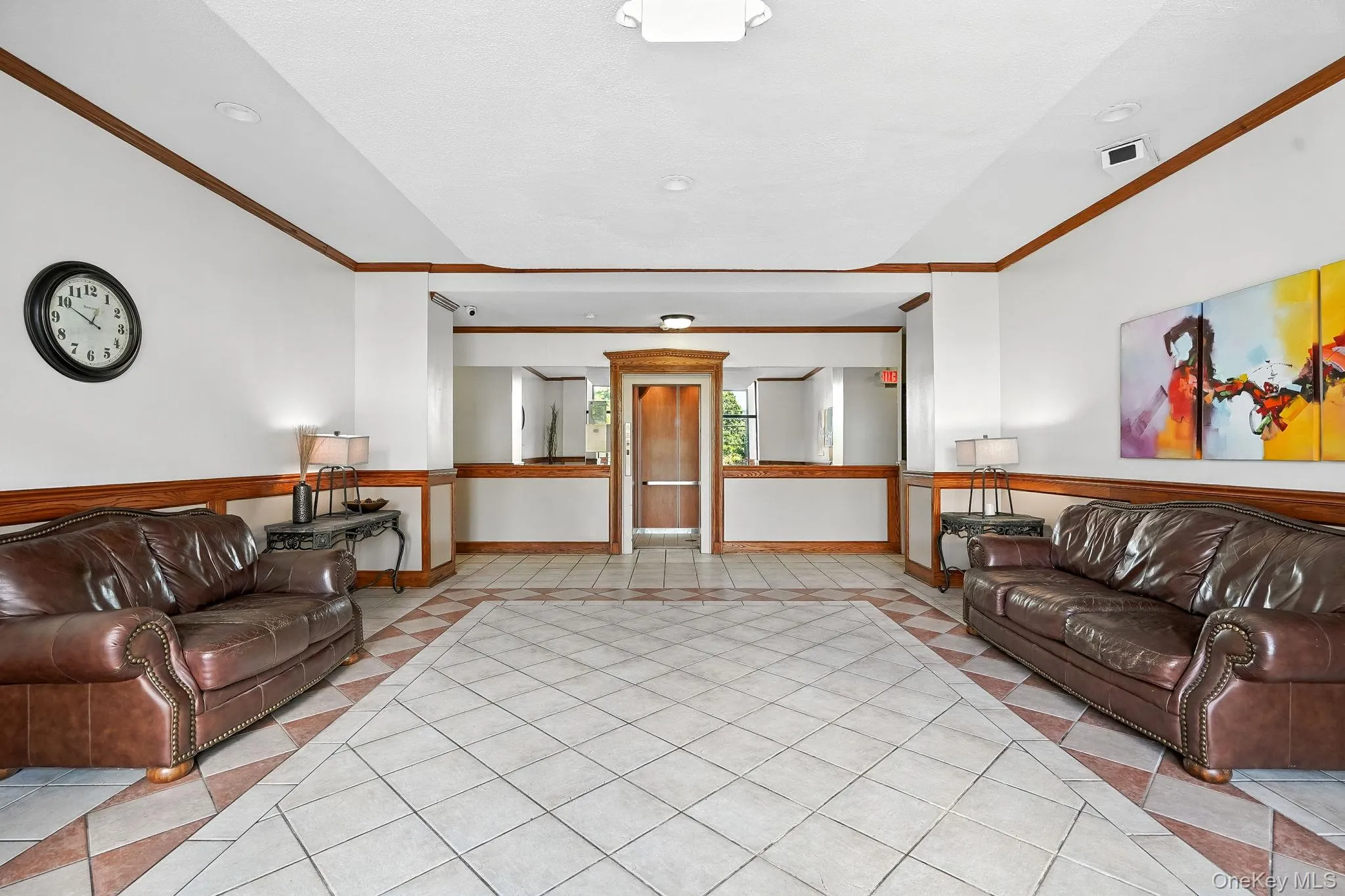 Lobby facing elevator Lobby facing elevator