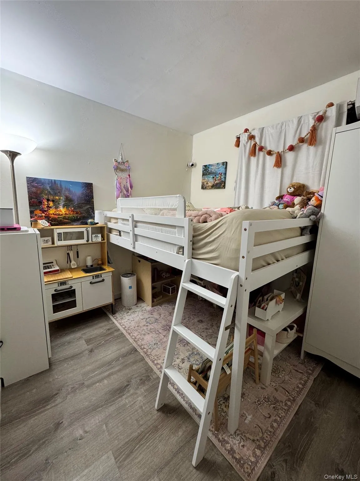 140 21st Street, Babylon, NY, 3 Bedrooms Bedrooms, 5 Rooms Rooms,1 BathroomBathrooms,Residential Lease,For Rent,21st,0,974483 140 21st Street, Babylon, NY, 3 Bedrooms Bedrooms, 5 Rooms Rooms,1 BathroomBathrooms,Residential Lease,For Rent,21st,0,974483