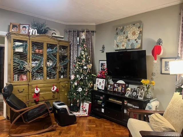 8667 108th Street, New York, NY, 5 Bedrooms Bedrooms, 9 Rooms Rooms,2 BathroomsBathrooms,Residential,For Rent,108th,0,974489 8667 108th Street, New York, NY, 5 Bedrooms Bedrooms, 9 Rooms Rooms,2 BathroomsBathrooms,Residential,For Rent,108th,0,974489