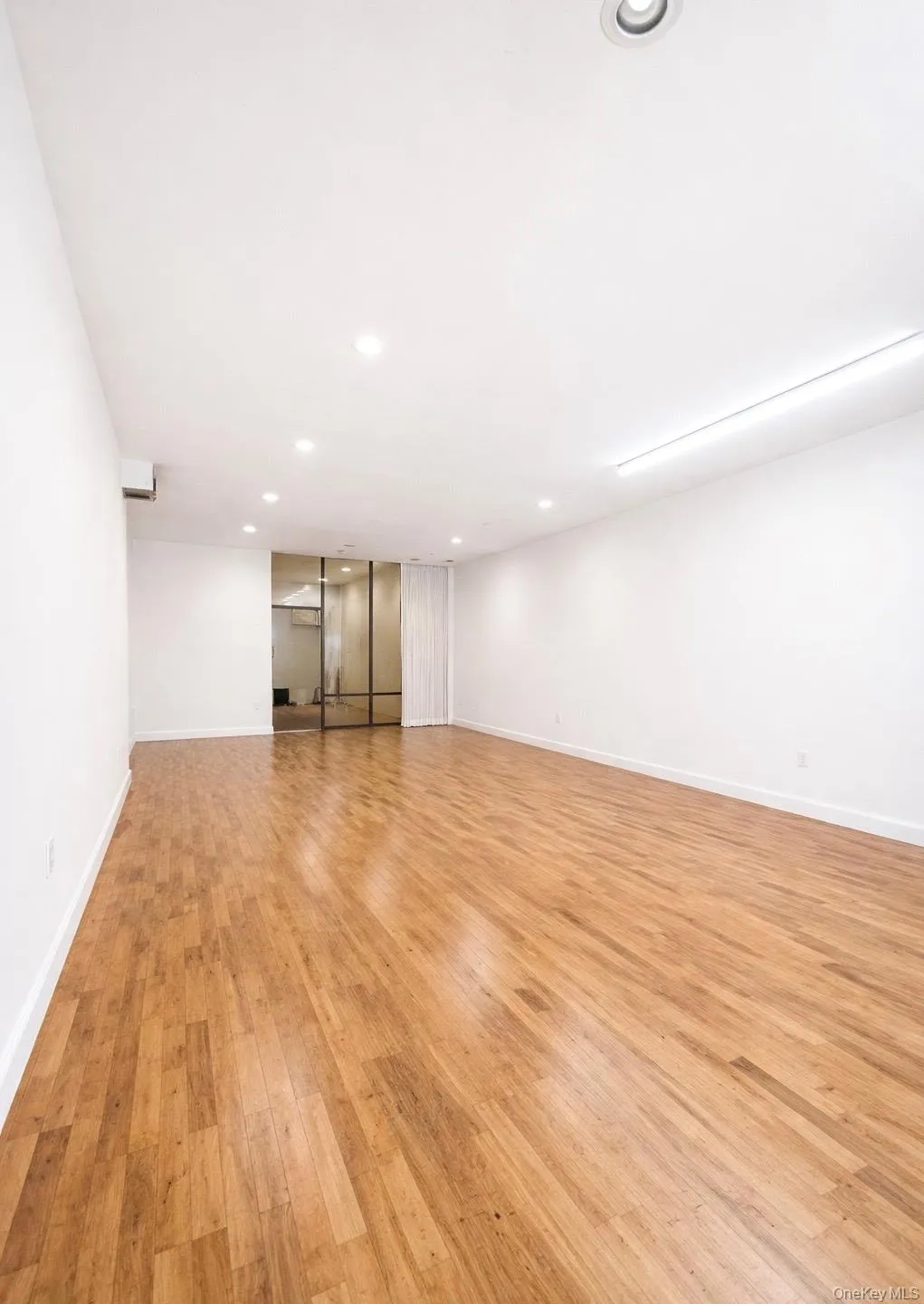 194-7 Linden Boulevard, New York, NY, ,Commercial Lease,For Rent,Linden,0,974492 194-7 Linden Boulevard, New York, NY, ,Commercial Lease,For Rent,Linden,0,974492