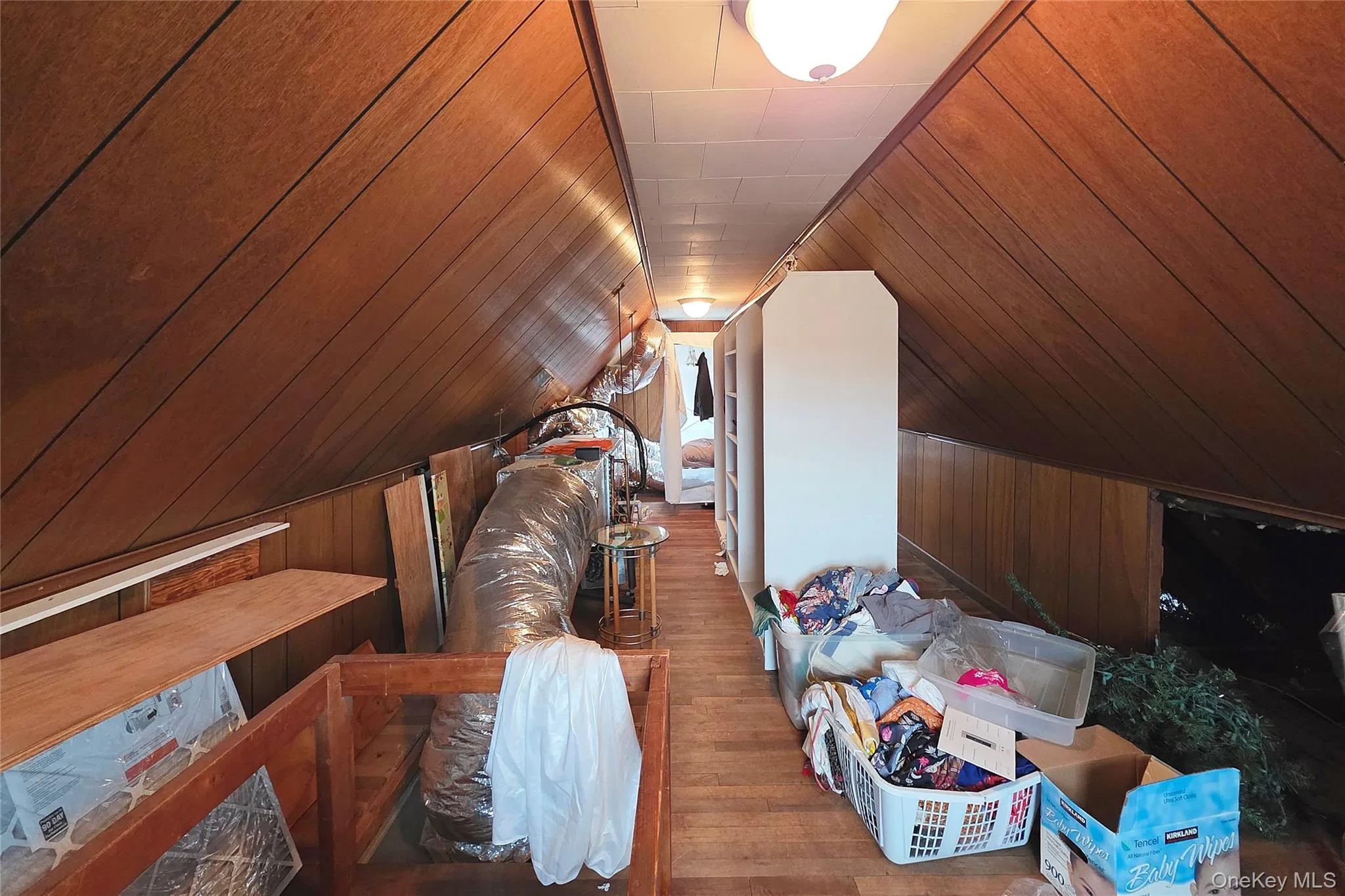 18 Prospect Street, North Hempstead, NY, 3 Bedrooms Bedrooms, 6 Rooms Rooms,2 BathroomsBathrooms,Residential Lease,For Rent,Prospect,0,974493 18 Prospect Street, North Hempstead, NY, 3 Bedrooms Bedrooms, 6 Rooms Rooms,2 BathroomsBathrooms,Residential Lease,For Rent,Prospect,0,974493