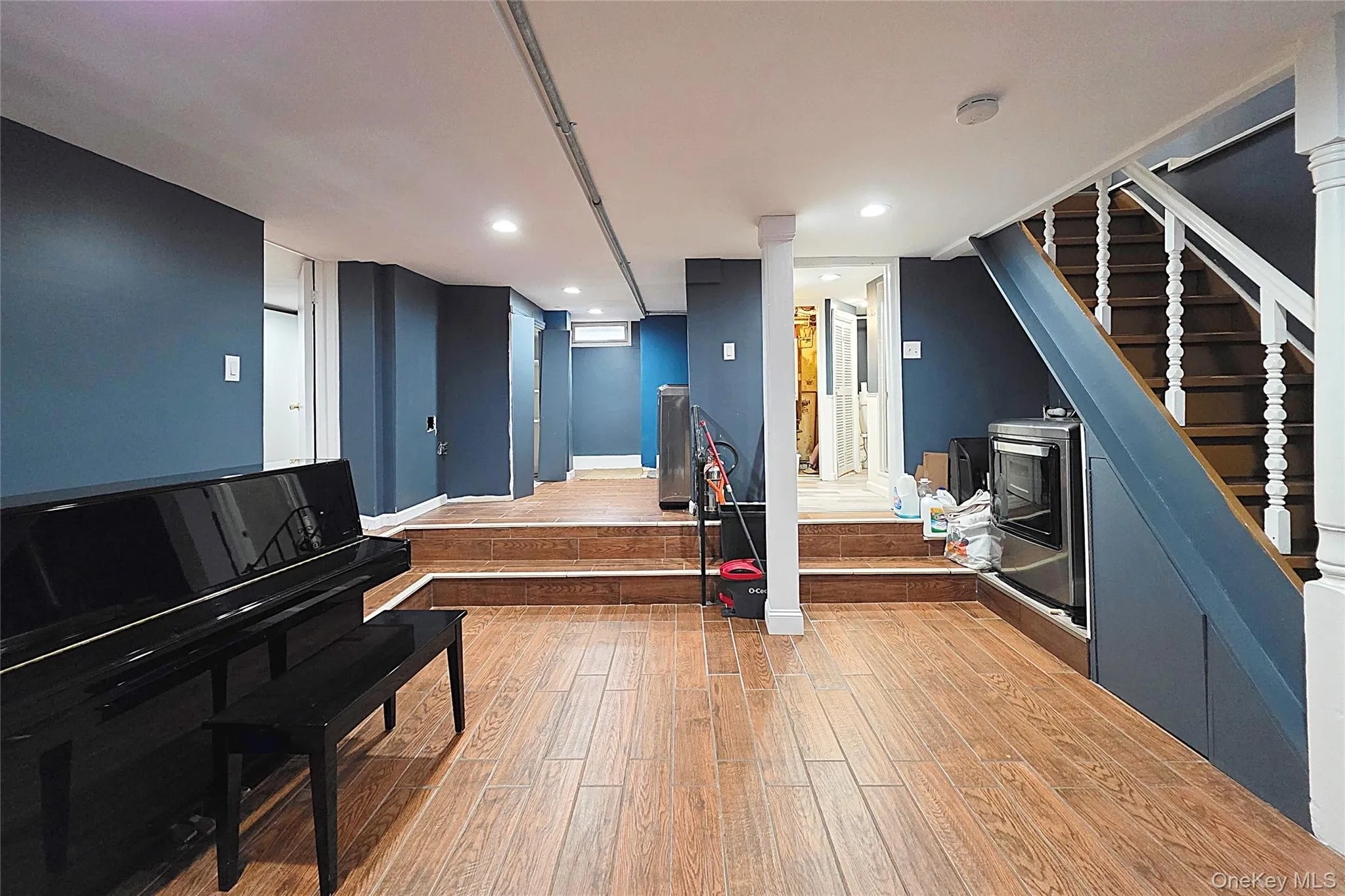 18 Prospect Street, North Hempstead, NY, 3 Bedrooms Bedrooms, 6 Rooms Rooms,2 BathroomsBathrooms,Residential Lease,For Rent,Prospect,0,974493 18 Prospect Street, North Hempstead, NY, 3 Bedrooms Bedrooms, 6 Rooms Rooms,2 BathroomsBathrooms,Residential Lease,For Rent,Prospect,0,974493