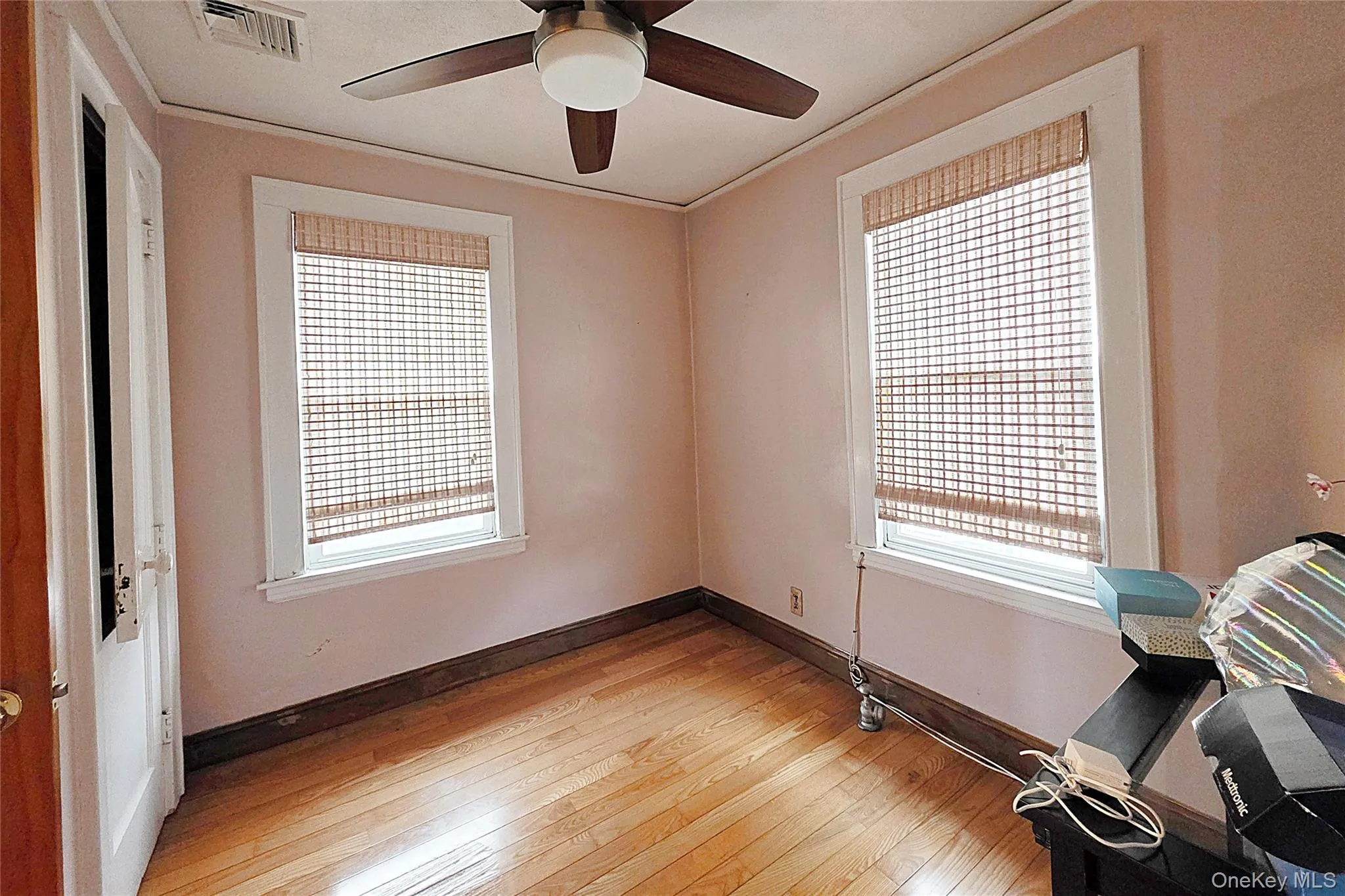 18 Prospect Street, North Hempstead, NY, 3 Bedrooms Bedrooms, 6 Rooms Rooms,2 BathroomsBathrooms,Residential Lease,For Rent,Prospect,0,974493 18 Prospect Street, North Hempstead, NY, 3 Bedrooms Bedrooms, 6 Rooms Rooms,2 BathroomsBathrooms,Residential Lease,For Rent,Prospect,0,974493