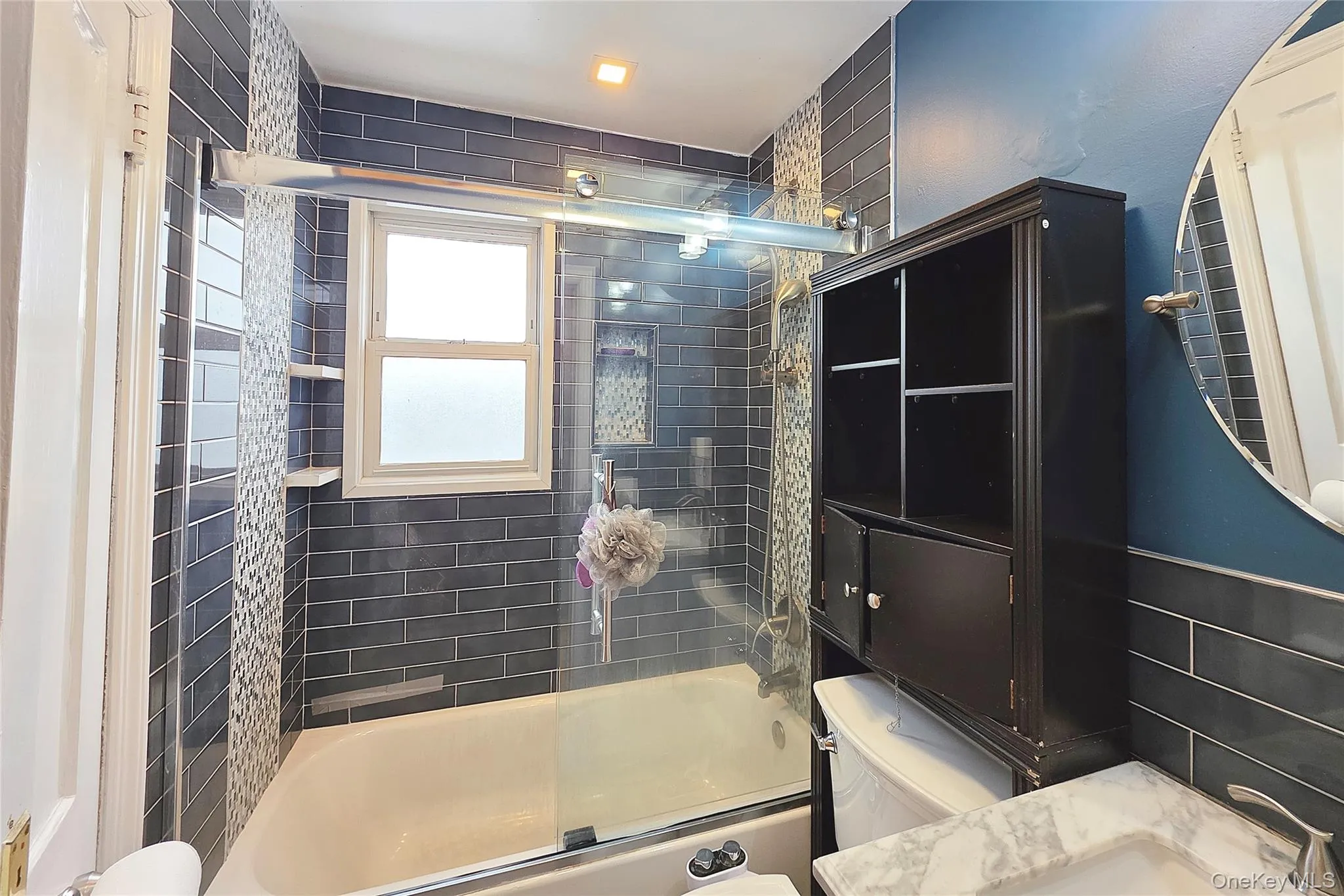 18 Prospect Street, North Hempstead, NY, 3 Bedrooms Bedrooms, 6 Rooms Rooms,2 BathroomsBathrooms,Residential Lease,For Rent,Prospect,0,974493 18 Prospect Street, North Hempstead, NY, 3 Bedrooms Bedrooms, 6 Rooms Rooms,2 BathroomsBathrooms,Residential Lease,For Rent,Prospect,0,974493