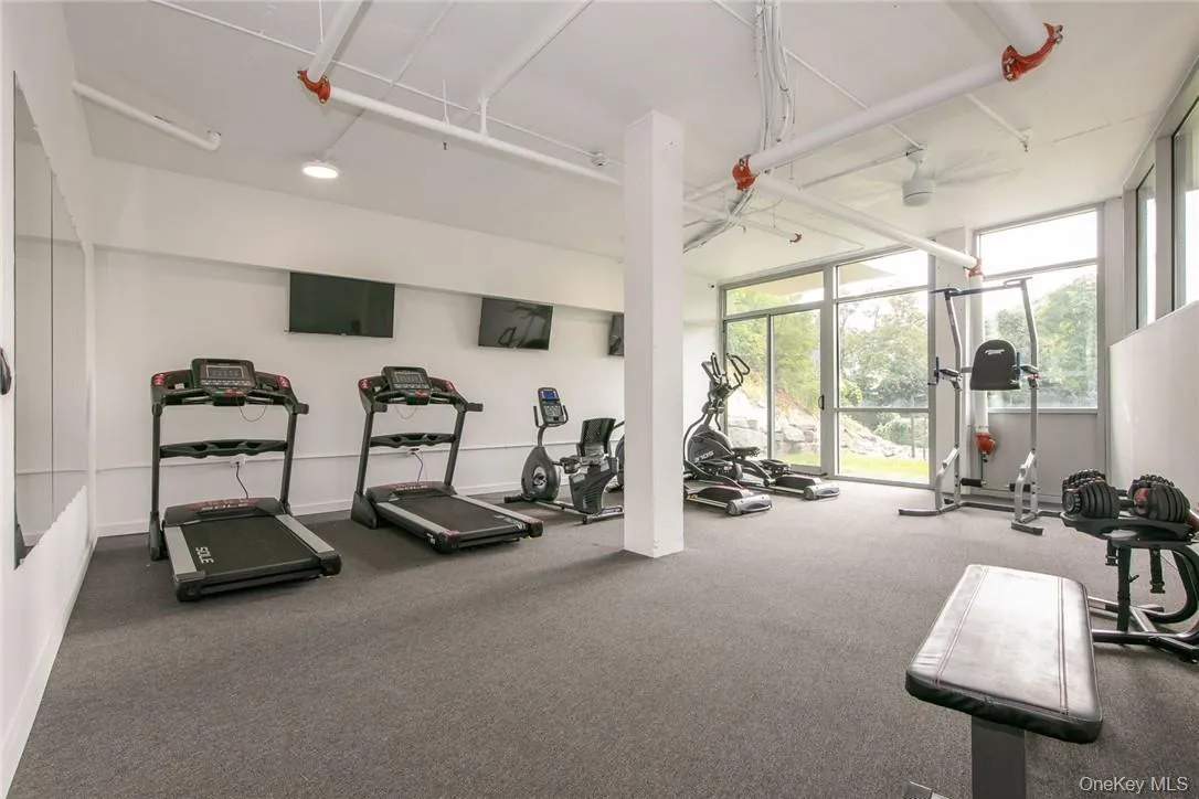 250 Central Park Avenue, Greenburgh, NY, 1 Bedroom Bedrooms, 4 Rooms Rooms,1 BathroomBathrooms,Residential Lease,For Rent,Central Park,0,974499 250 Central Park Avenue, Greenburgh, NY, 1 Bedroom Bedrooms, 4 Rooms Rooms,1 BathroomBathrooms,Residential Lease,For Rent,Central Park,0,974499