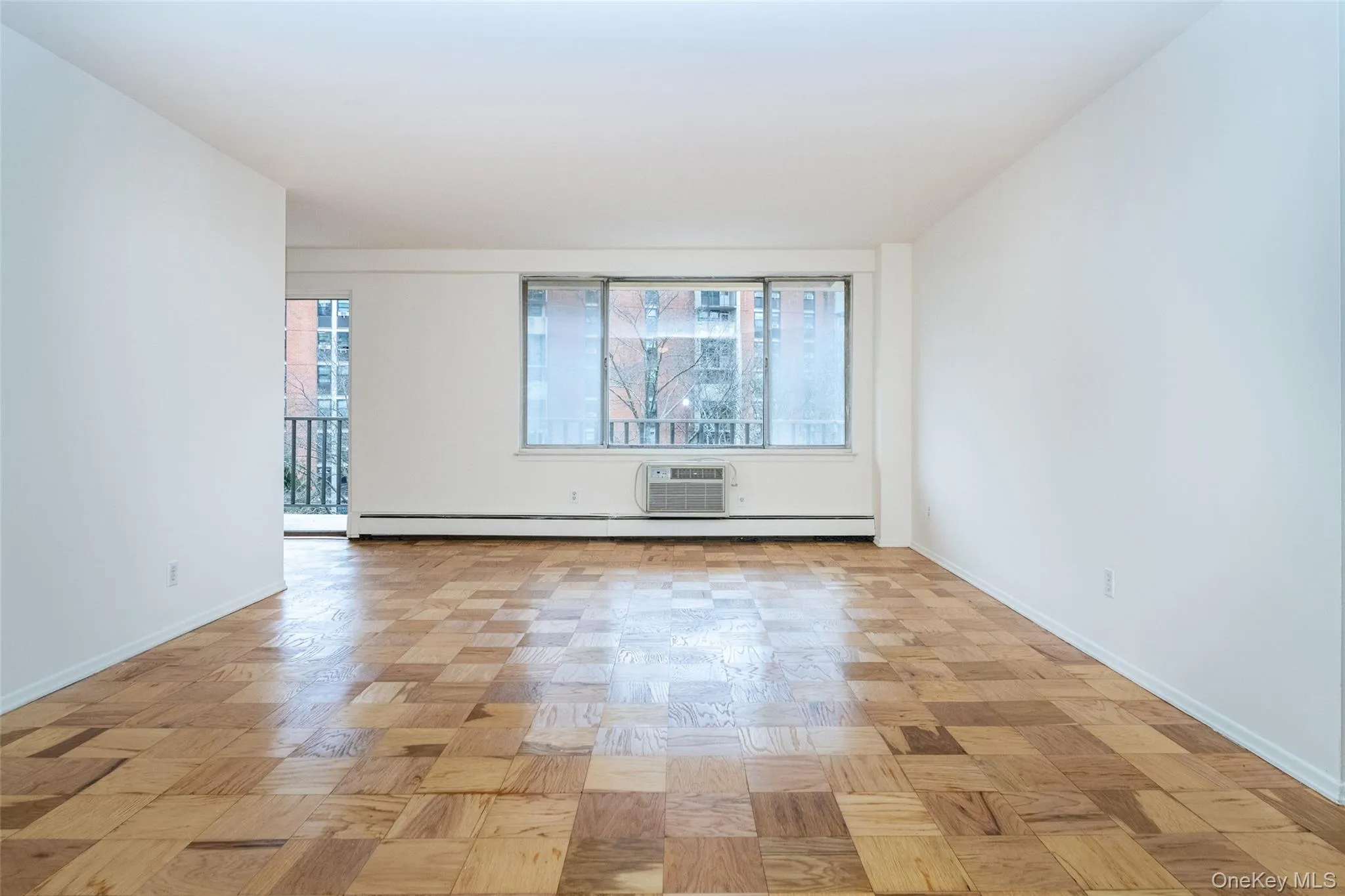 125 Lake Street, White Plains, NY, 2 Bedrooms Bedrooms, 5 Rooms Rooms,2 BathroomsBathrooms,Residential Lease,For Rent,Lake,0,974511 125 Lake Street, White Plains, NY, 2 Bedrooms Bedrooms, 5 Rooms Rooms,2 BathroomsBathrooms,Residential Lease,For Rent,Lake,0,974511