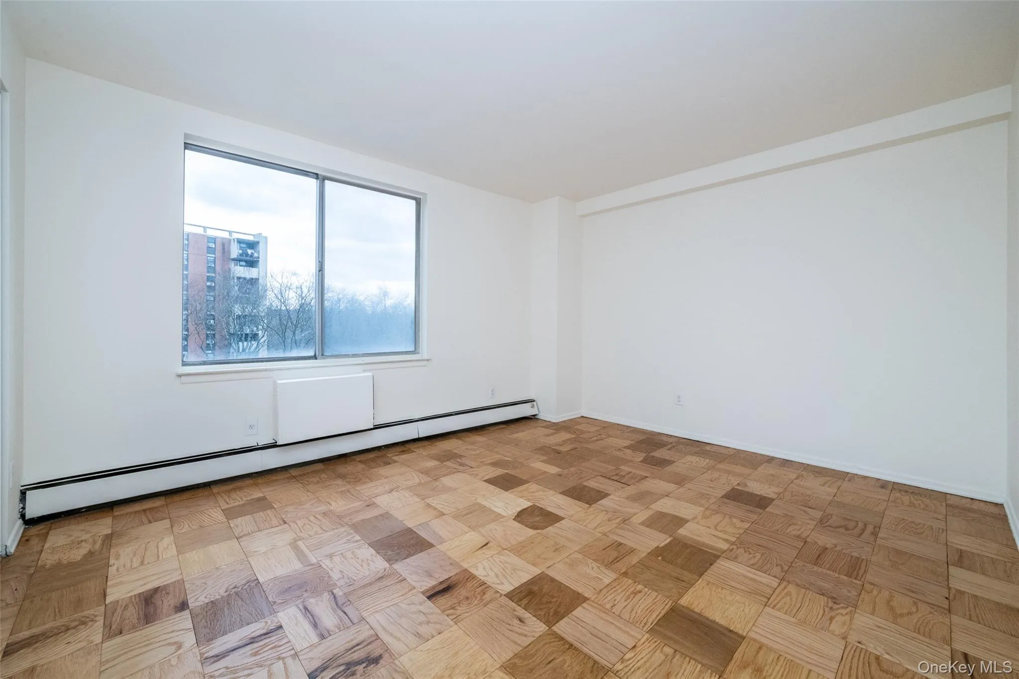 125 Lake Street, White Plains, NY, 2 Bedrooms Bedrooms, 5 Rooms Rooms,2 BathroomsBathrooms,Residential Lease,For Rent,Lake,0,974511 125 Lake Street, White Plains, NY, 2 Bedrooms Bedrooms, 5 Rooms Rooms,2 BathroomsBathrooms,Residential Lease,For Rent,Lake,0,974511