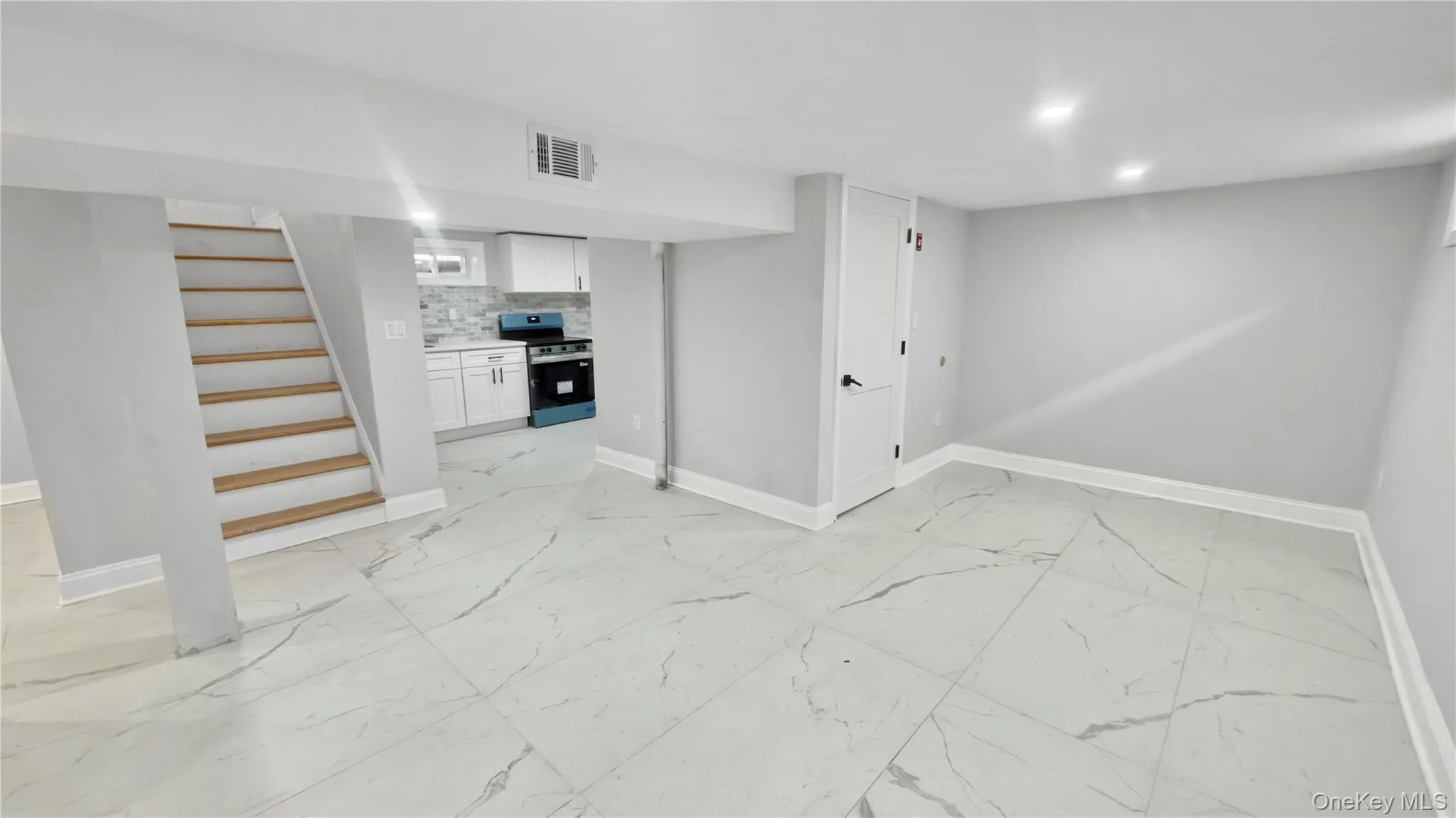 27 Sewell Street, Hempstead, NY, 3 Bedrooms Bedrooms, 12 Rooms Rooms,3 BathroomsBathrooms,Residential,For Rent,Sewell,0,974528 27 Sewell Street, Hempstead, NY, 3 Bedrooms Bedrooms, 12 Rooms Rooms,3 BathroomsBathrooms,Residential,For Rent,Sewell,0,974528