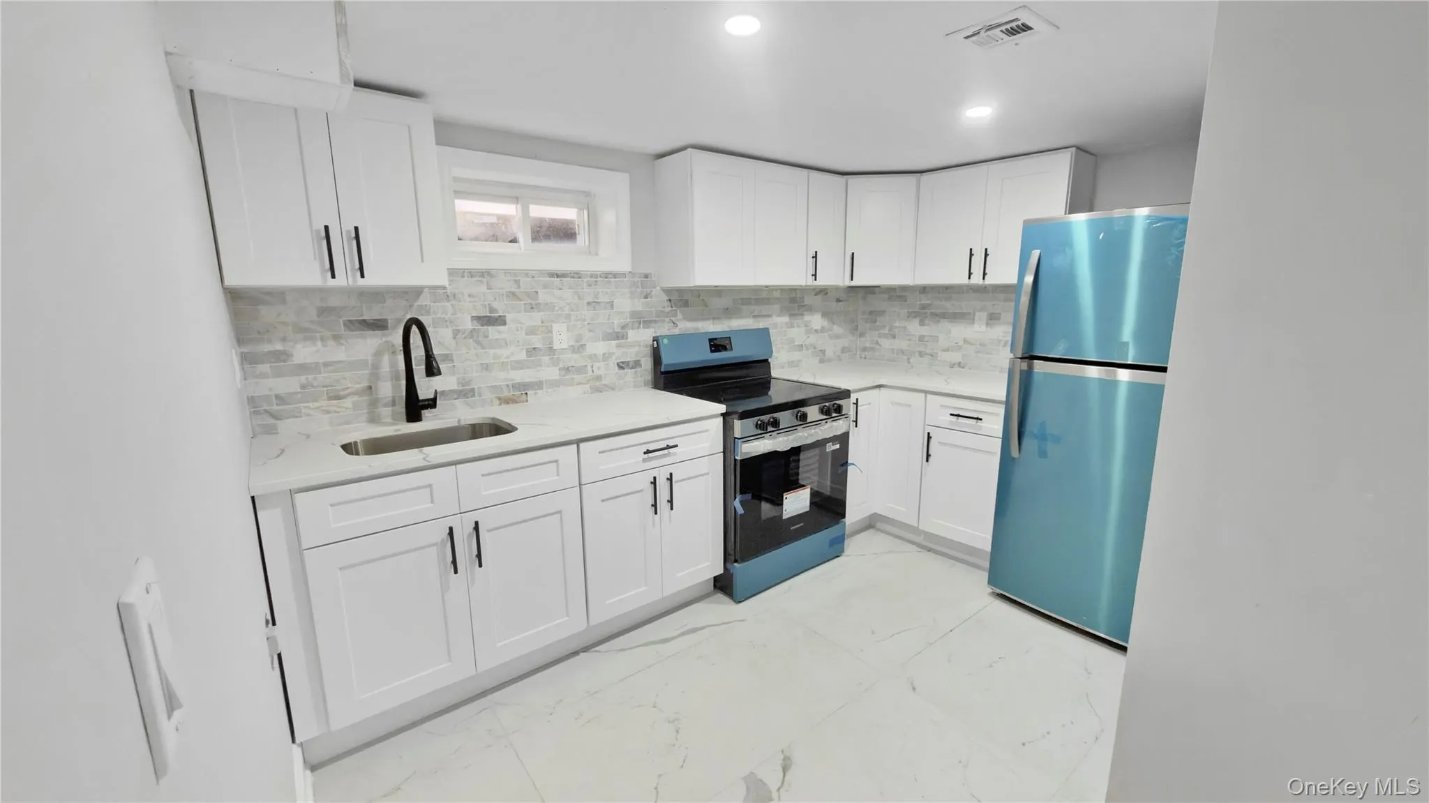 27 Sewell Street, Hempstead, NY, 3 Bedrooms Bedrooms, 12 Rooms Rooms,3 BathroomsBathrooms,Residential,For Rent,Sewell,0,974528 27 Sewell Street, Hempstead, NY, 3 Bedrooms Bedrooms, 12 Rooms Rooms,3 BathroomsBathrooms,Residential,For Rent,Sewell,0,974528