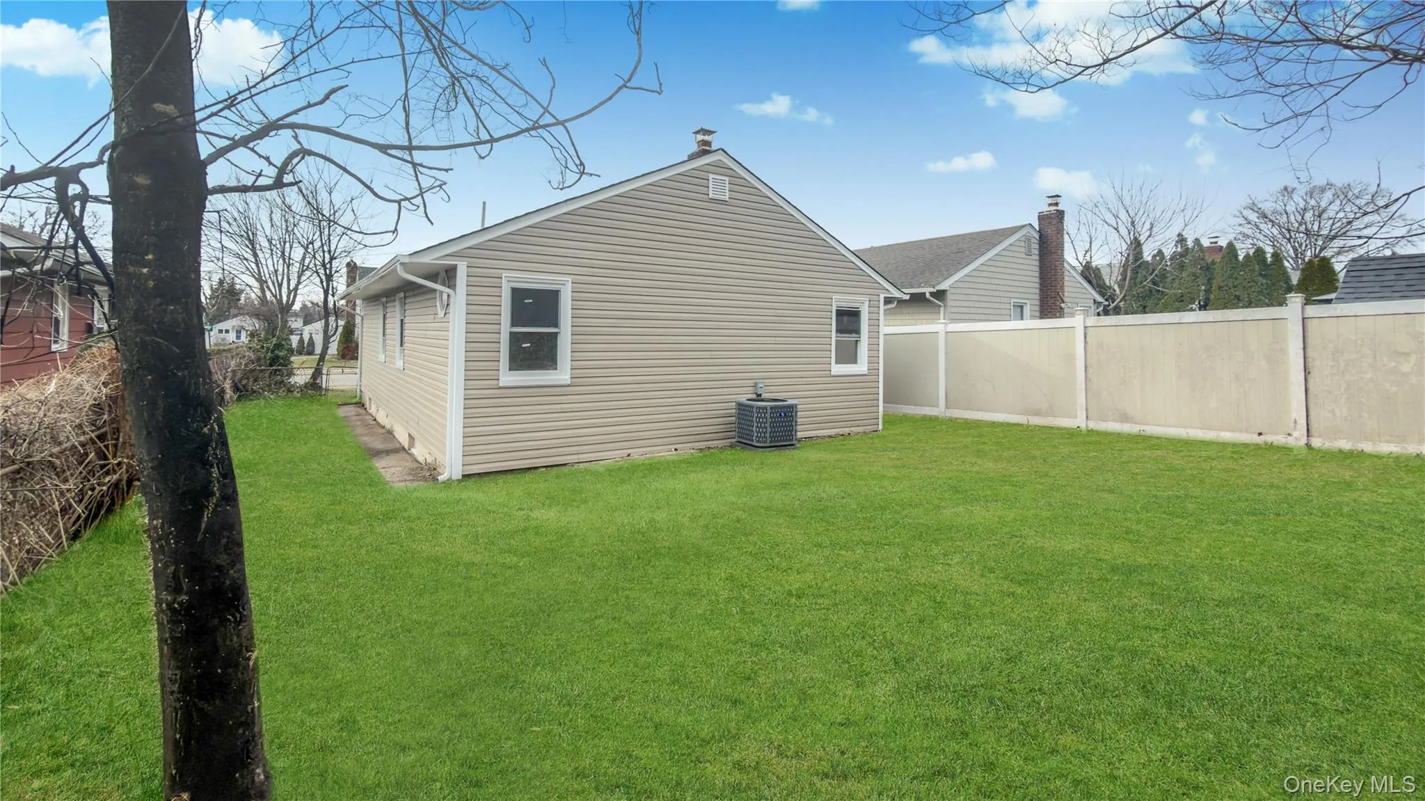 27 Sewell Street, Hempstead, NY, 3 Bedrooms Bedrooms, 12 Rooms Rooms,3 BathroomsBathrooms,Residential,For Rent,Sewell,0,974528 27 Sewell Street, Hempstead, NY, 3 Bedrooms Bedrooms, 12 Rooms Rooms,3 BathroomsBathrooms,Residential,For Rent,Sewell,0,974528