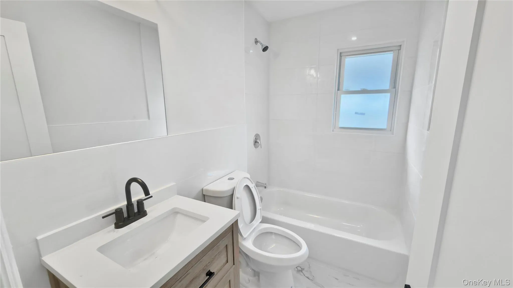 27 Sewell Street, Hempstead, NY, 3 Bedrooms Bedrooms, 12 Rooms Rooms,3 BathroomsBathrooms,Residential,For Rent,Sewell,0,974528 27 Sewell Street, Hempstead, NY, 3 Bedrooms Bedrooms, 12 Rooms Rooms,3 BathroomsBathrooms,Residential,For Rent,Sewell,0,974528