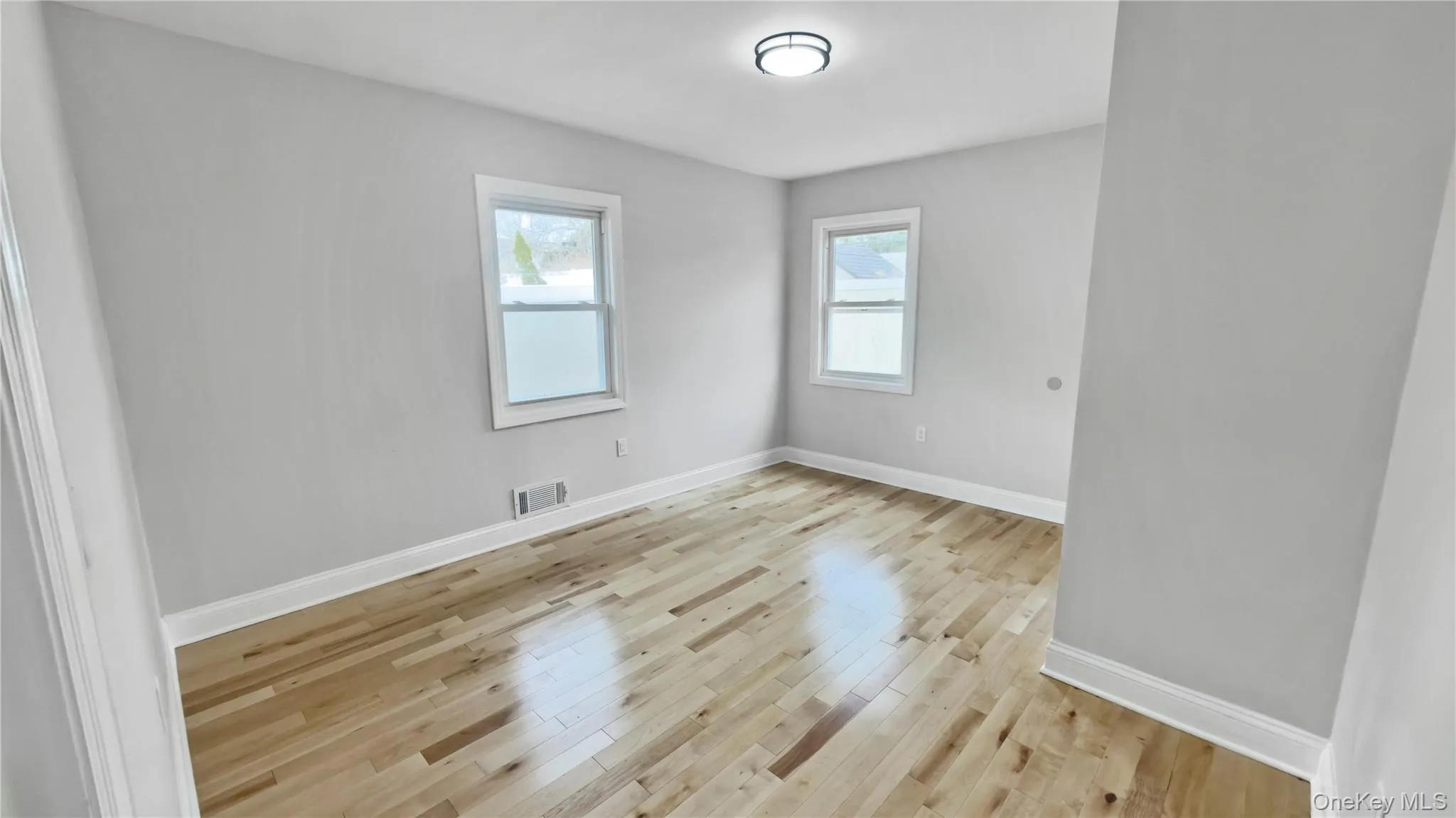 27 Sewell Street, Hempstead, NY, 3 Bedrooms Bedrooms, 12 Rooms Rooms,3 BathroomsBathrooms,Residential,For Rent,Sewell,0,974528 27 Sewell Street, Hempstead, NY, 3 Bedrooms Bedrooms, 12 Rooms Rooms,3 BathroomsBathrooms,Residential,For Rent,Sewell,0,974528