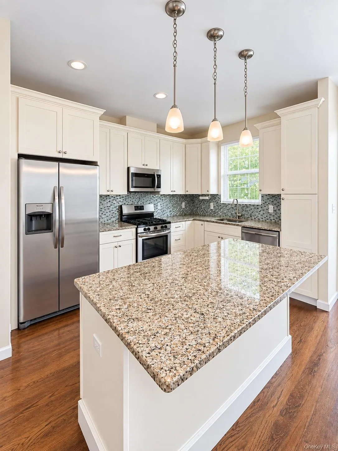 19 Magnolia Park Road, Middletown, NY, 3 Bedrooms Bedrooms, 10 Rooms Rooms,2 BathroomsBathrooms,Residential,For Rent,Magnolia Park,0,974551 19 Magnolia Park Road, Middletown, NY, 3 Bedrooms Bedrooms, 10 Rooms Rooms,2 BathroomsBathrooms,Residential,For Rent,Magnolia Park,0,974551
