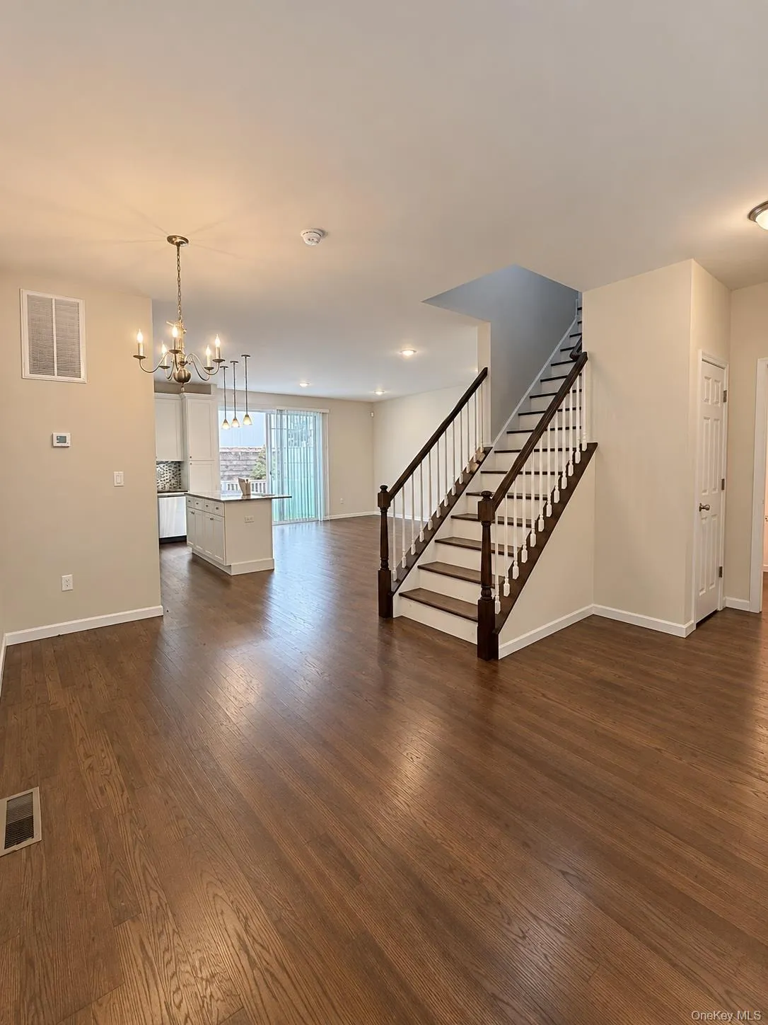 19 Magnolia Park Road, Middletown, NY, 3 Bedrooms Bedrooms, 10 Rooms Rooms,2 BathroomsBathrooms,Residential,For Rent,Magnolia Park,0,974551 19 Magnolia Park Road, Middletown, NY, 3 Bedrooms Bedrooms, 10 Rooms Rooms,2 BathroomsBathrooms,Residential,For Rent,Magnolia Park,0,974551