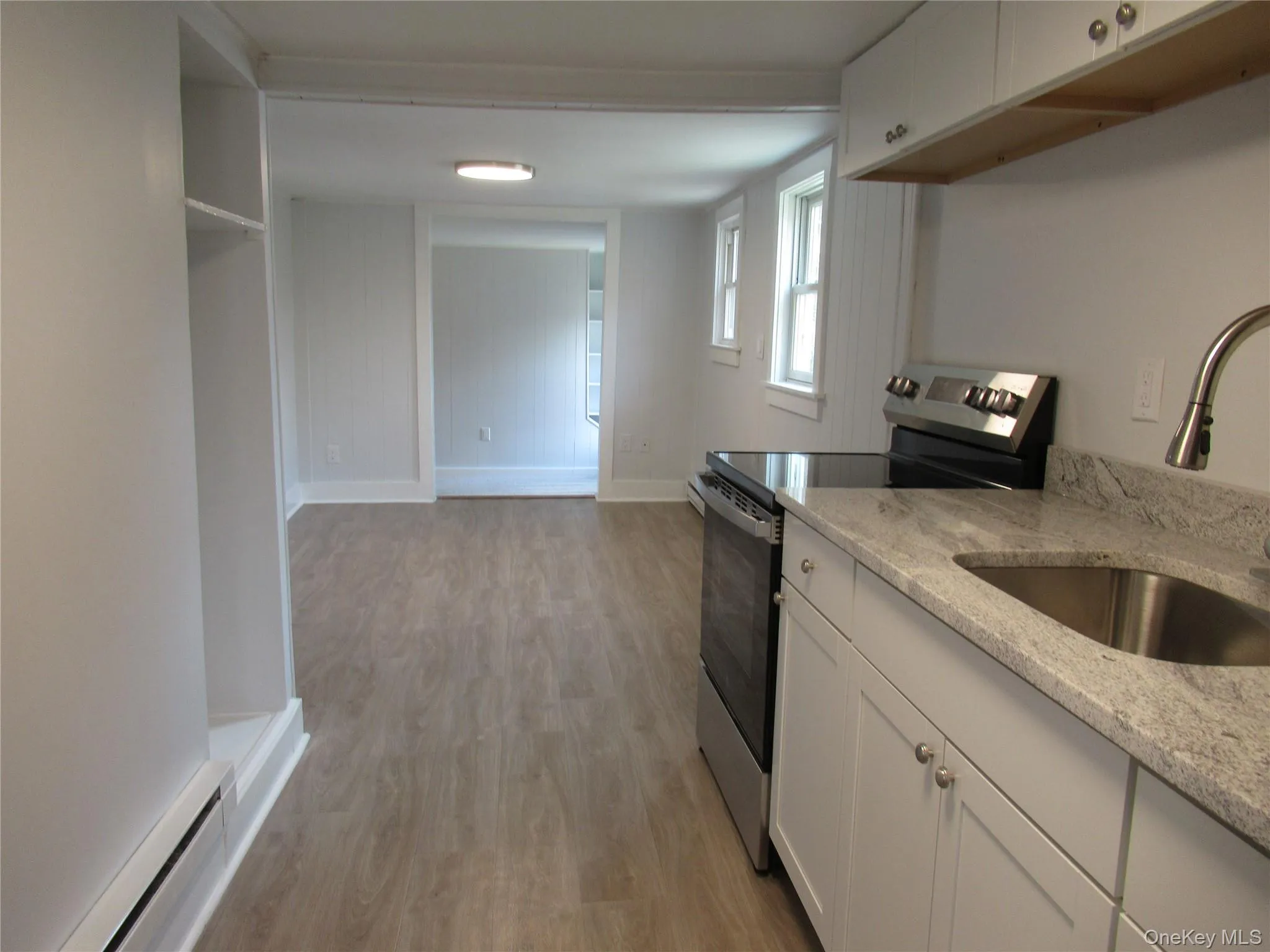 Be the first one to cook in this inviting space Be the first one to cook in this inviting space