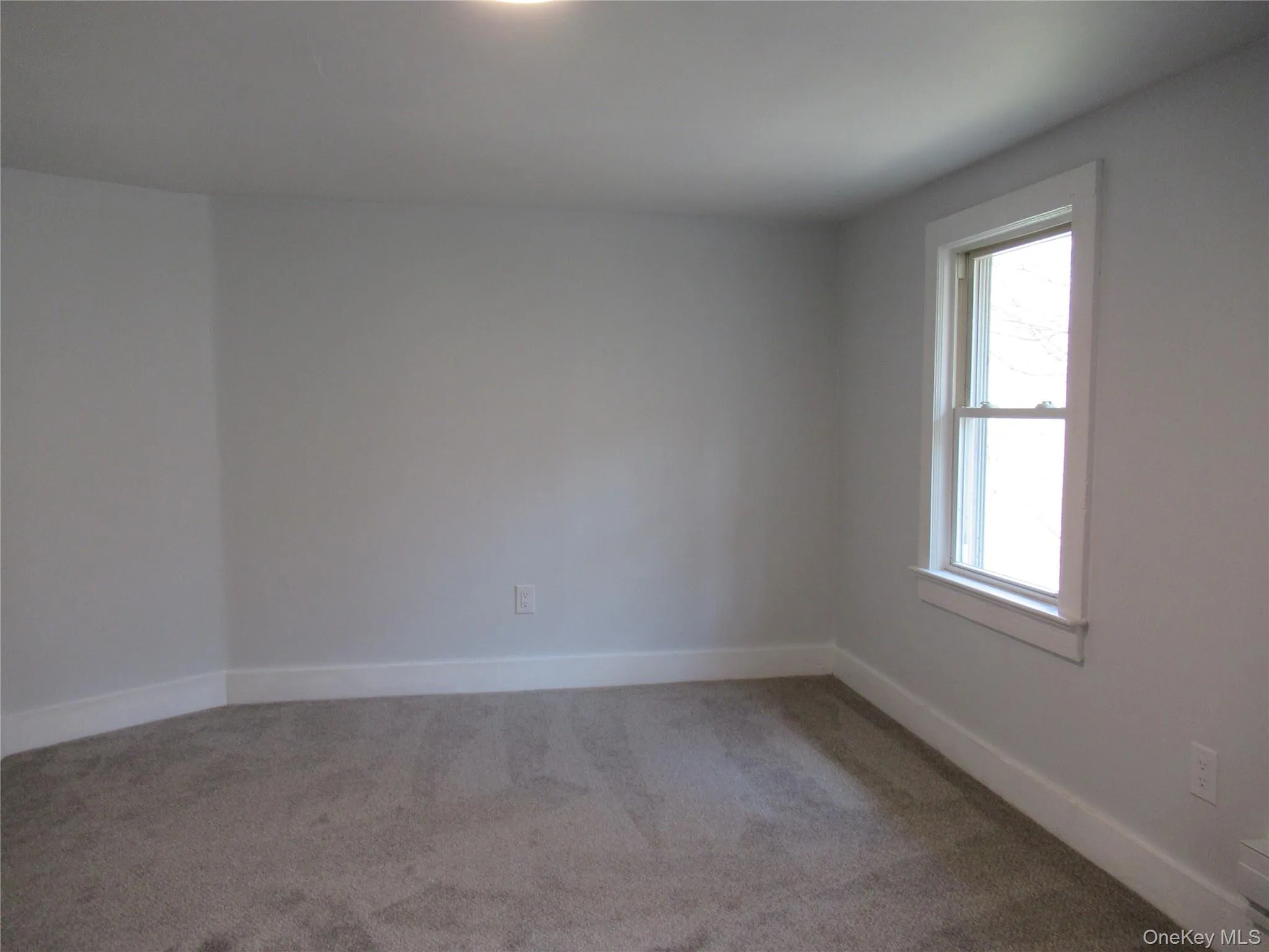 Space for a king size bed Space for a king size bed