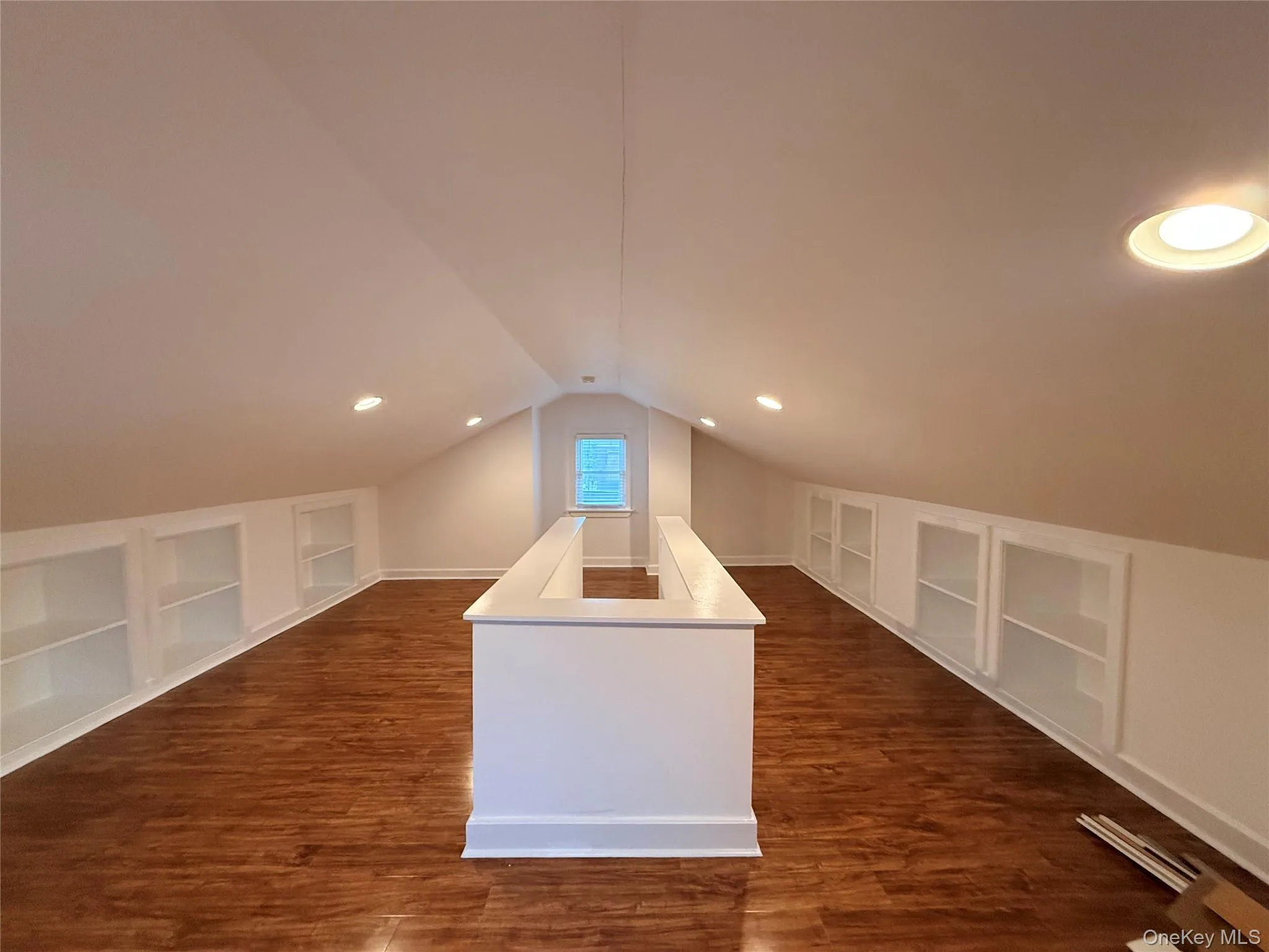 35 East Avenue, Middletown, NY, 1 Bedroom Bedrooms, 4 Rooms Rooms,1 BathroomBathrooms,Residential Lease,For Rent,East,0,974567 35 East Avenue, Middletown, NY, 1 Bedroom Bedrooms, 4 Rooms Rooms,1 BathroomBathrooms,Residential Lease,For Rent,East,0,974567