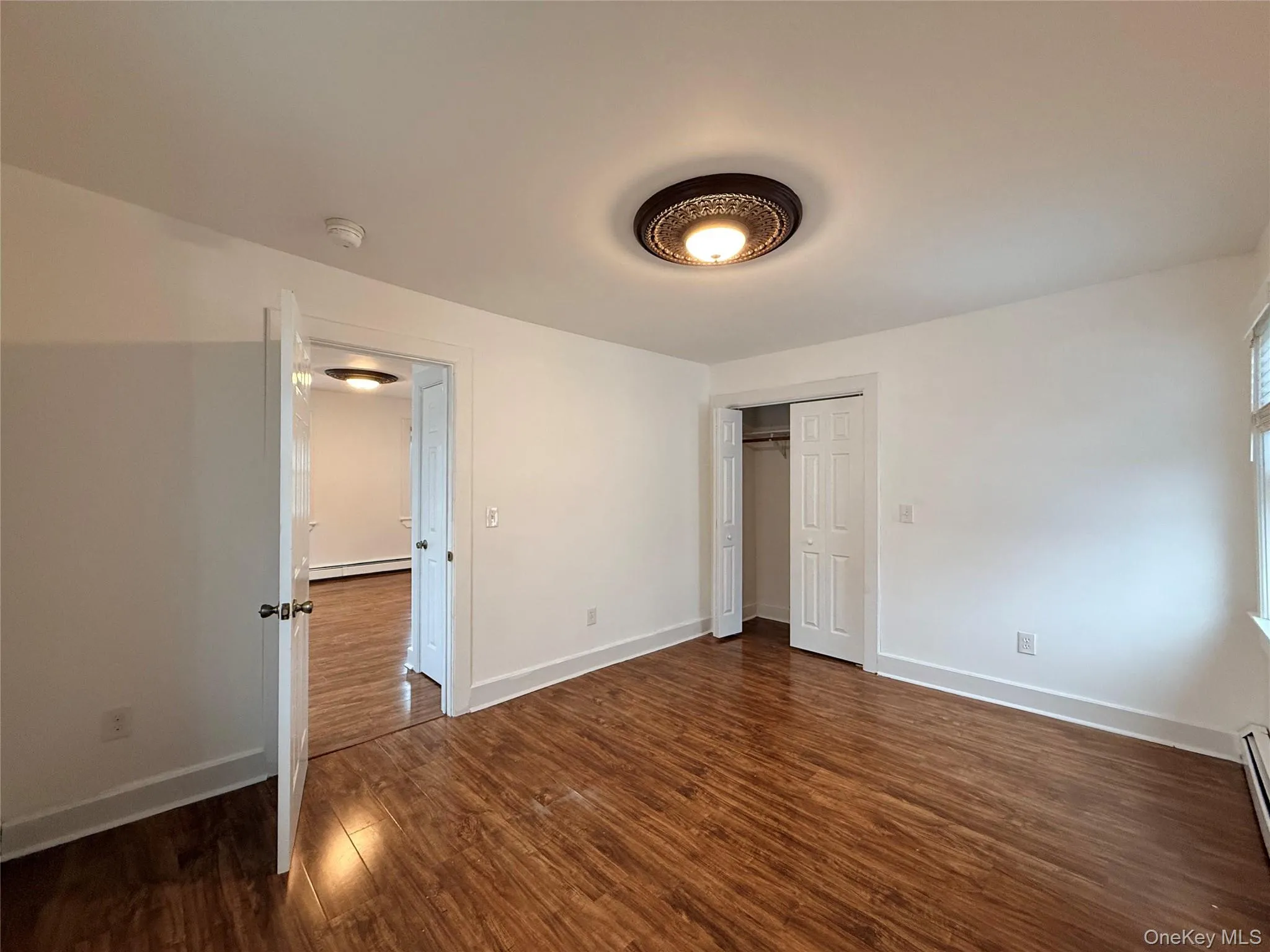 35 East Avenue, Middletown, NY, 1 Bedroom Bedrooms, 4 Rooms Rooms,1 BathroomBathrooms,Residential Lease,For Rent,East,0,974567 35 East Avenue, Middletown, NY, 1 Bedroom Bedrooms, 4 Rooms Rooms,1 BathroomBathrooms,Residential Lease,For Rent,East,0,974567