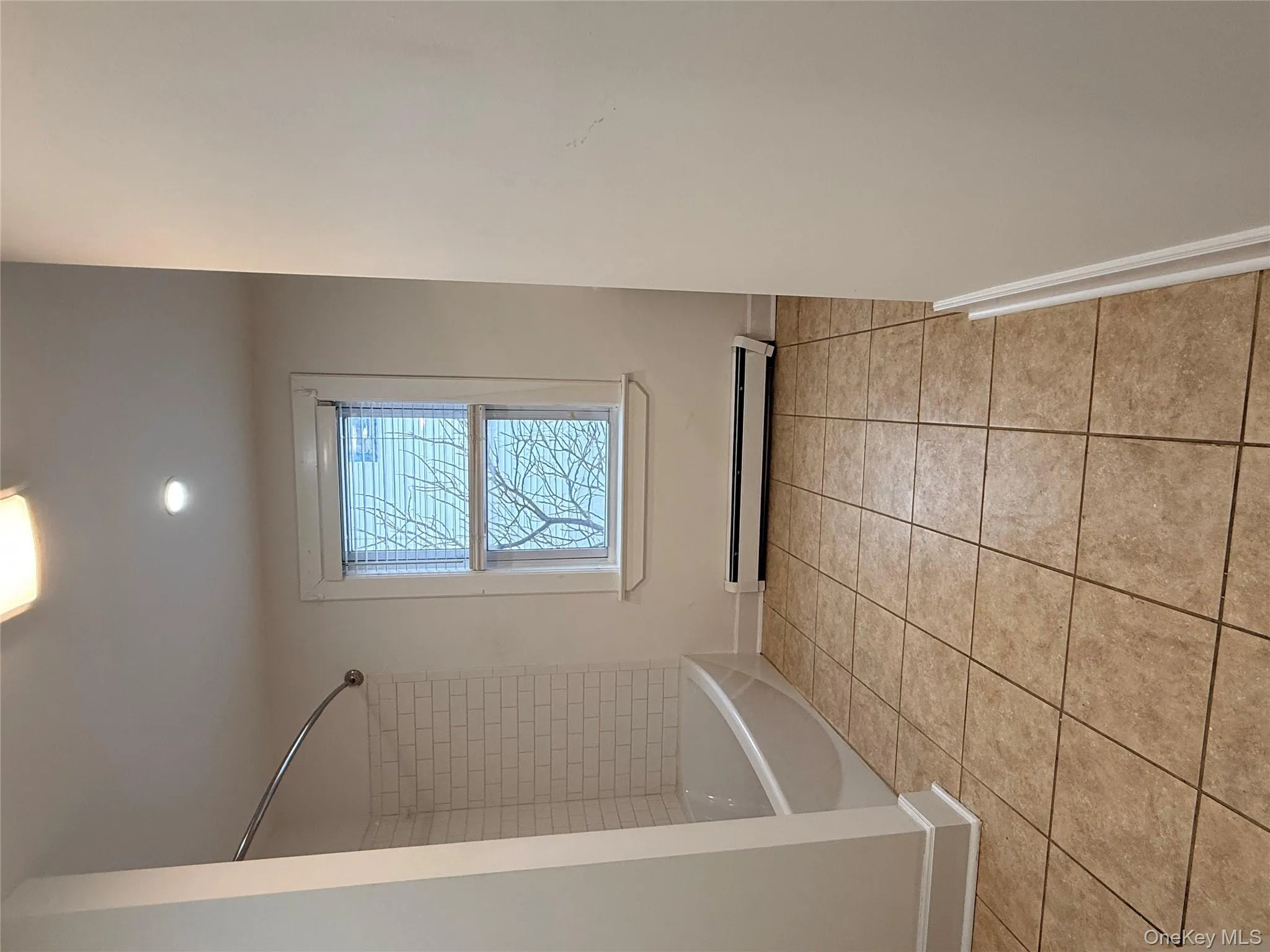 35 East Avenue, Middletown, NY, 1 Bedroom Bedrooms, 4 Rooms Rooms,1 BathroomBathrooms,Residential Lease,For Rent,East,0,974567 35 East Avenue, Middletown, NY, 1 Bedroom Bedrooms, 4 Rooms Rooms,1 BathroomBathrooms,Residential Lease,For Rent,East,0,974567