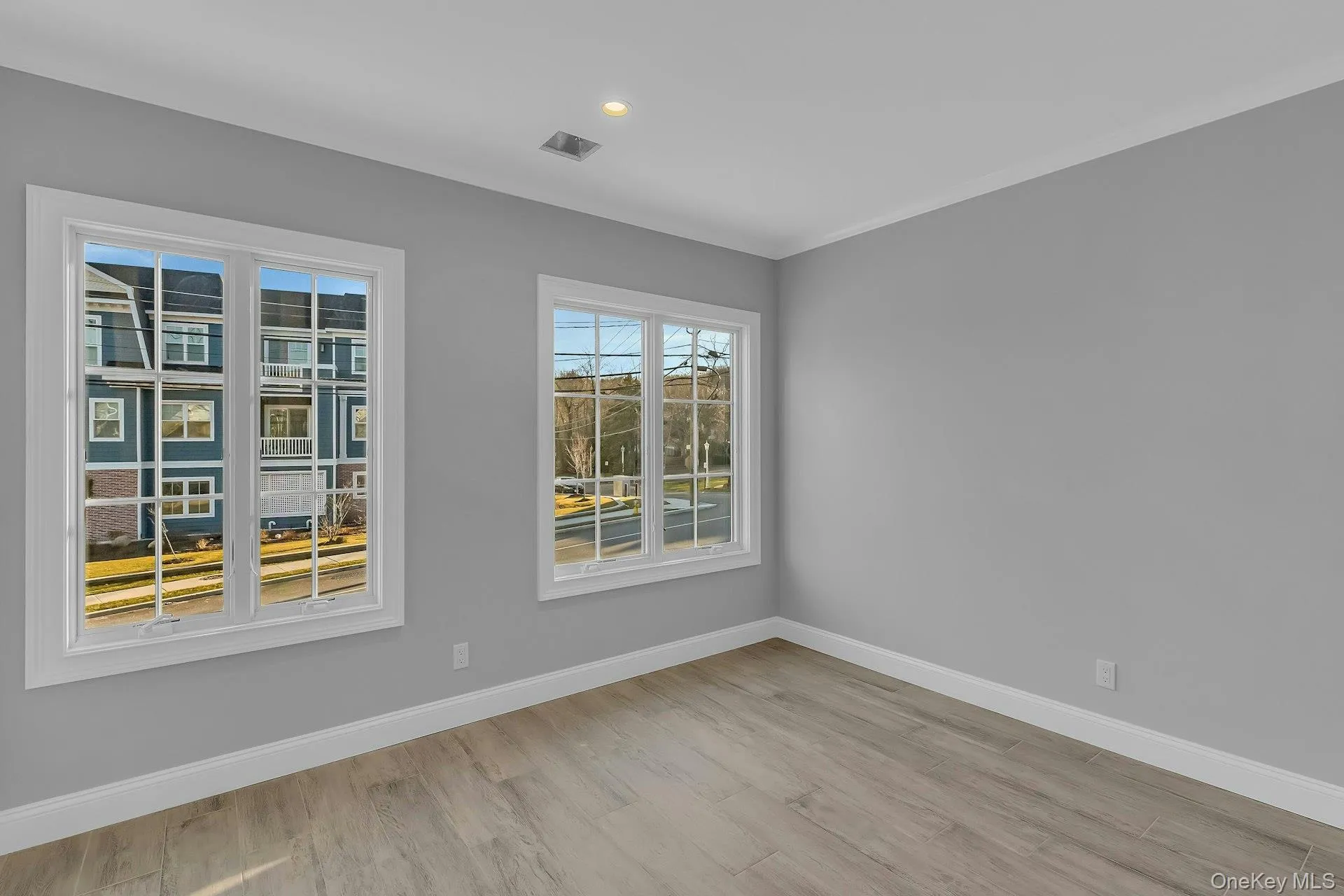 156 Broadway, Brookhaven, NY, 3 Bedrooms Bedrooms, 5 Rooms Rooms,1 BathroomBathrooms,Residential Lease,For Rent,Broadway,0,974575 156 Broadway, Brookhaven, NY, 3 Bedrooms Bedrooms, 5 Rooms Rooms,1 BathroomBathrooms,Residential Lease,For Rent,Broadway,0,974575