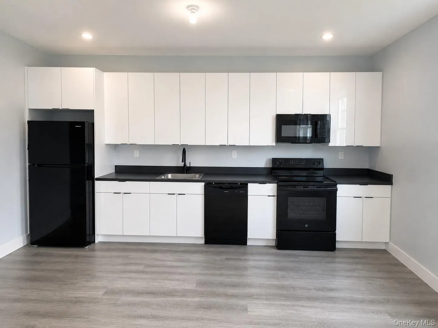 11 Orange Lane, Liberty, NY, 2 Bedrooms Bedrooms, 6 Rooms Rooms,2 BathroomsBathrooms,Residential Lease,For Rent,Orange,0,974579 11 Orange Lane, Liberty, NY, 2 Bedrooms Bedrooms, 6 Rooms Rooms,2 BathroomsBathrooms,Residential Lease,For Rent,Orange,0,974579