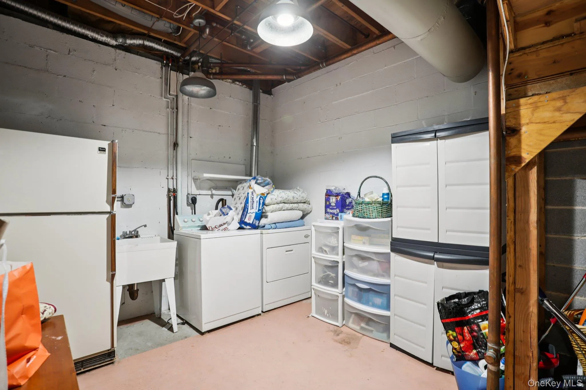 116 Valleyview Road, Greenburgh, NY, 3 Bedrooms Bedrooms, 8 Rooms Rooms,2 BathroomsBathrooms,Residential,For Rent,Valleyview,0,KEY974599 116 Valleyview Road, Greenburgh, NY, 3 Bedrooms Bedrooms, 8 Rooms Rooms,2 BathroomsBathrooms,Residential,For Rent,Valleyview,0,KEY974599